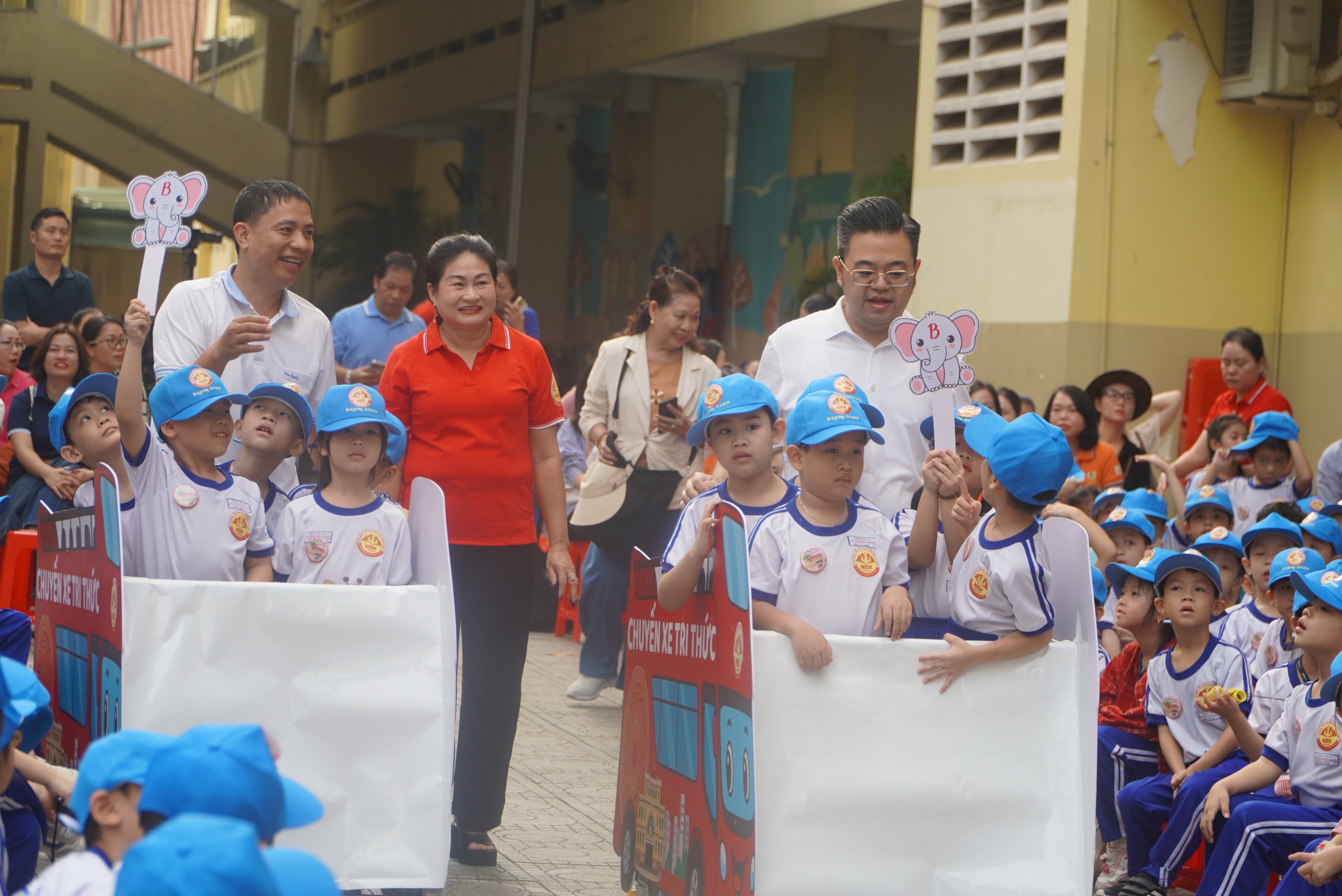 "Phường Sài Gòn trong mắt em": Mỗi ngày đều đi qua mà như lần đầu được khám phá - Ảnh 4.