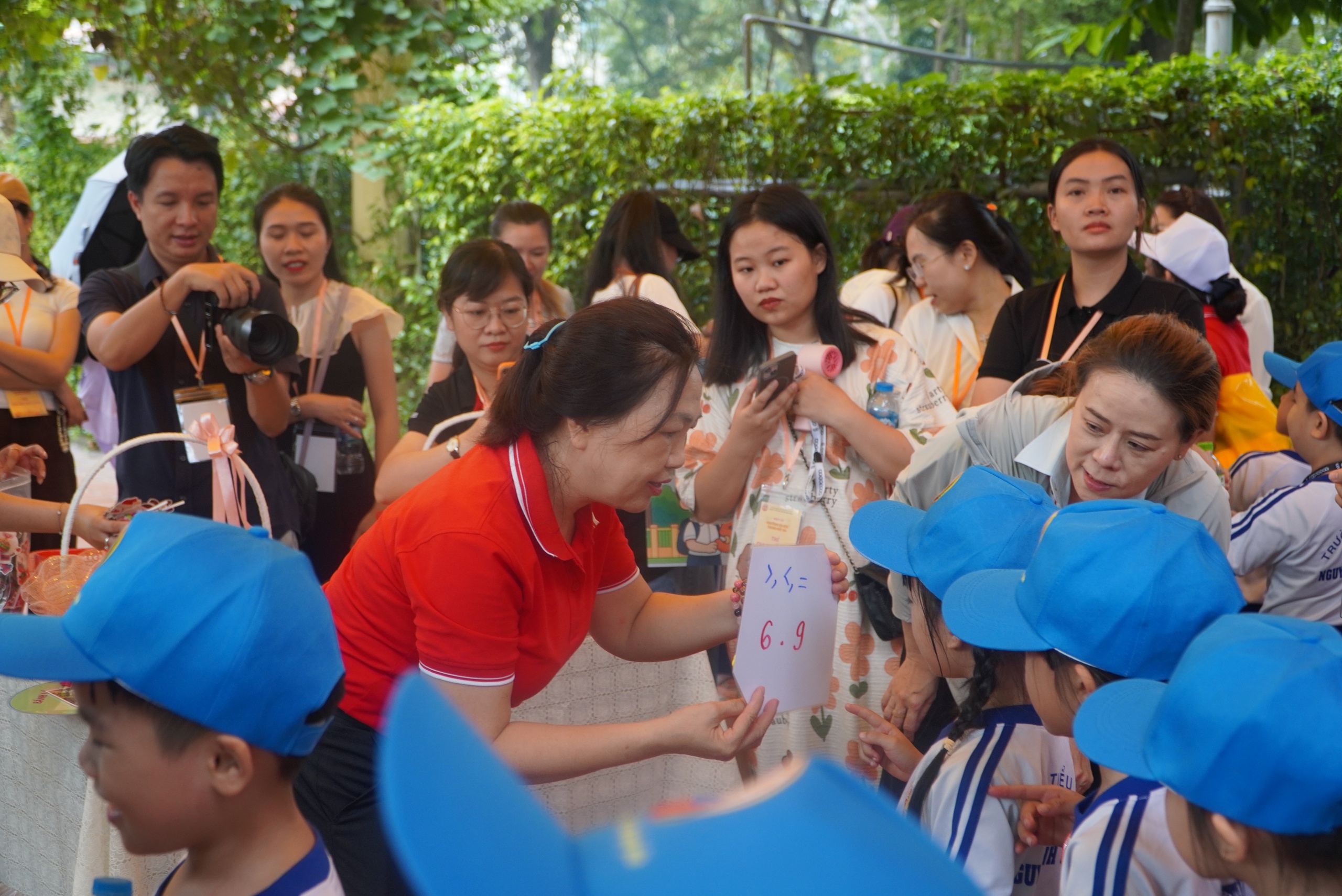 "Phường Sài Gòn trong mắt em": Mỗi ngày đều đi qua mà như lần đầu được khám phá - Ảnh 11.