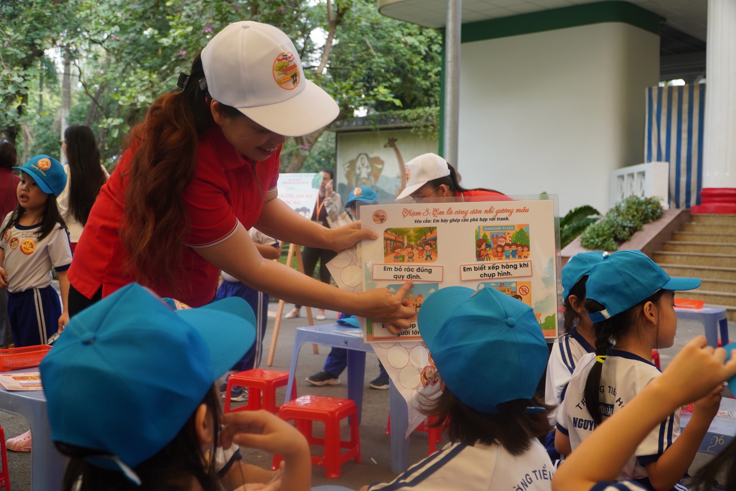 "Phường Sài Gòn trong mắt em": Mỗi ngày đều đi qua mà như lần đầu được khám phá - Ảnh 10.