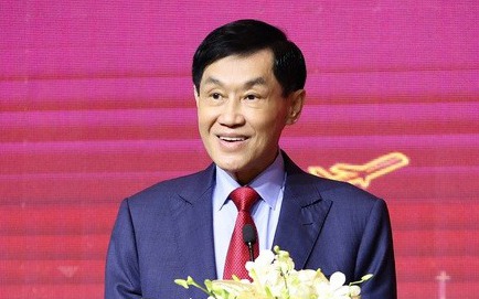 Lấy ý kiến việc tặng danh hiệu Anh hùng Lao động cho ông Johnathan Hạnh Nguyễn