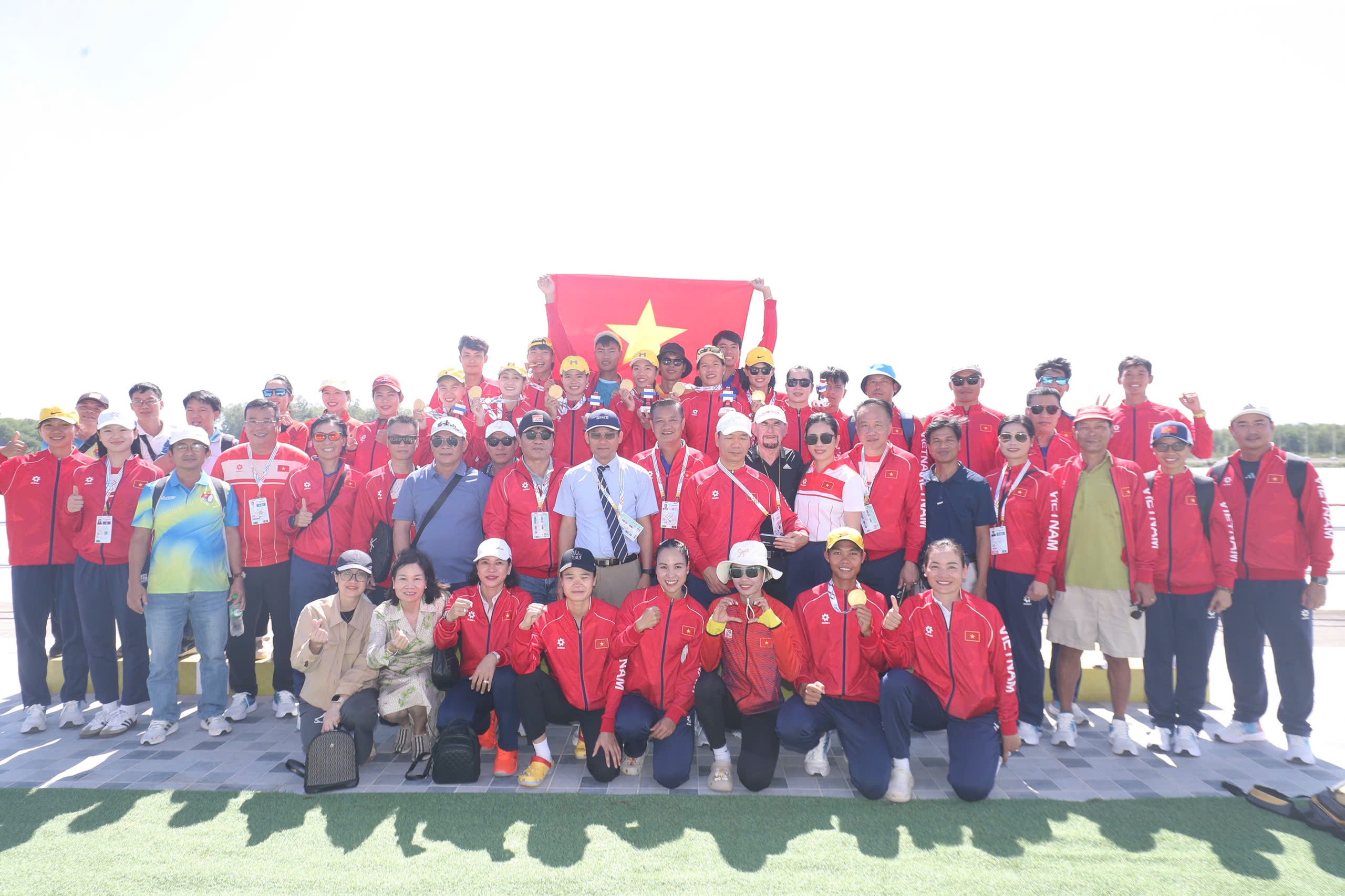 Tay ch&egrave;o nữ 19 tuổi th&agrave;nh nh&agrave; v&ocirc; địch SEA Games - Ảnh 3.