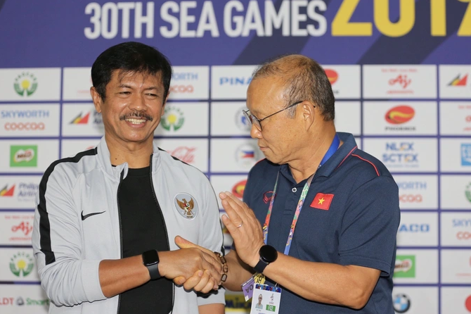 Mất ng&ocirc;i v&ocirc; địch b&oacute;ng đ&aacute; nam SEA Games, U22 Malaysia sa thải HLV - Ảnh 2.