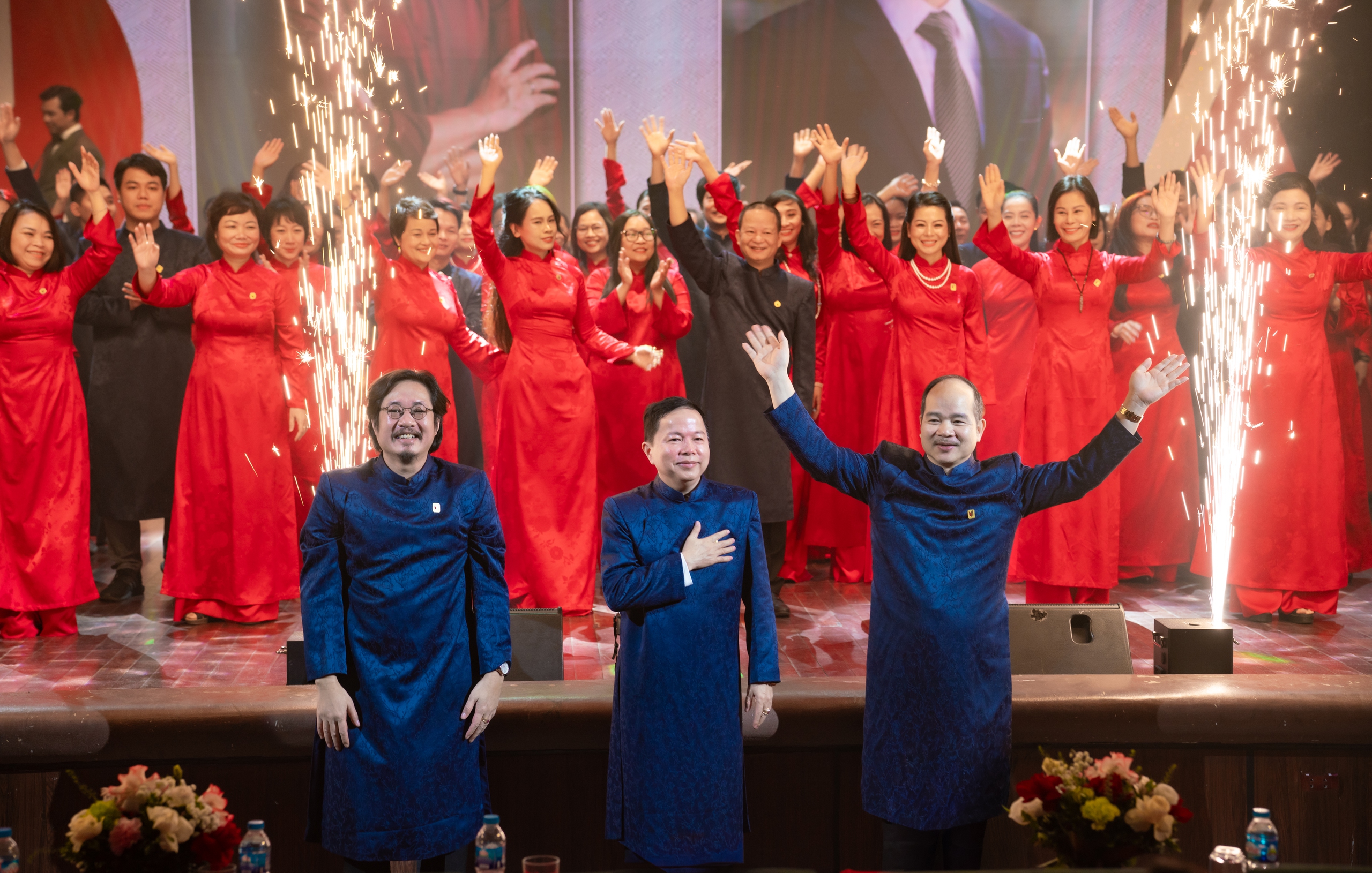 Trường Đại học S&acirc;n khấu &ndash; Điện ảnh H&agrave; Nội: 45 năm bền bỉ vun đắp "c&aacute;i n&ocirc;i" của nghệ thuật Việt - Ảnh 2.