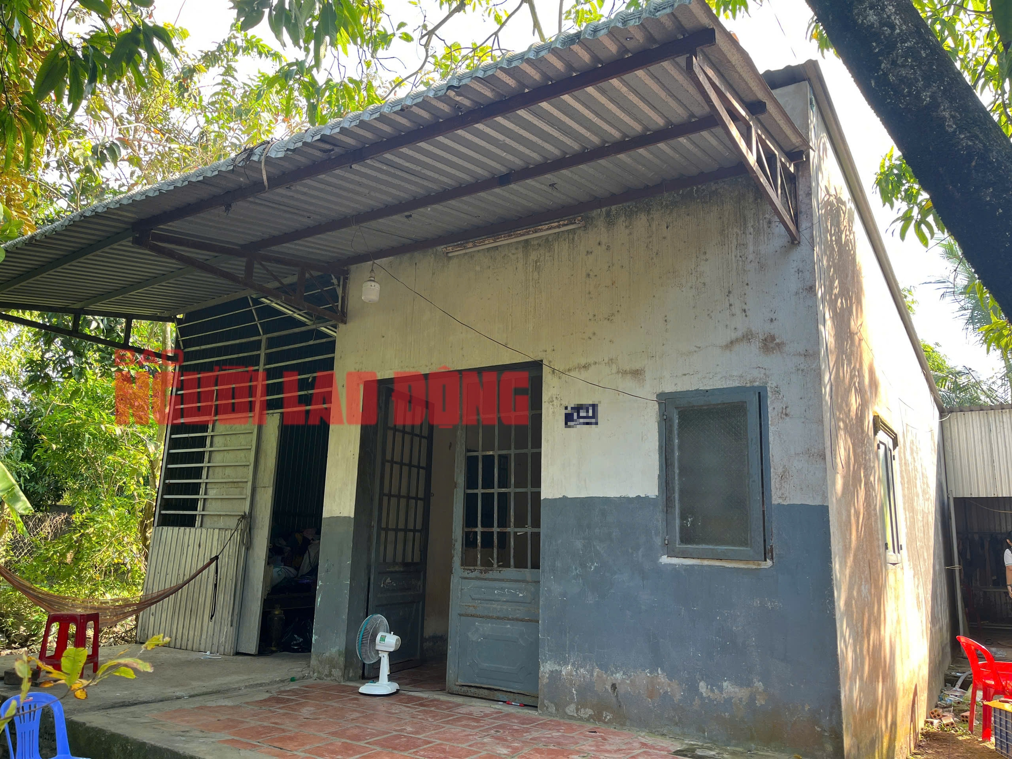 Vụ nam sinh nghi bị bắt c&oacute;c đưa qua Campuchia: Nước mắt người mẹ ngh&egrave;o, bệnh tật - Ảnh 3.