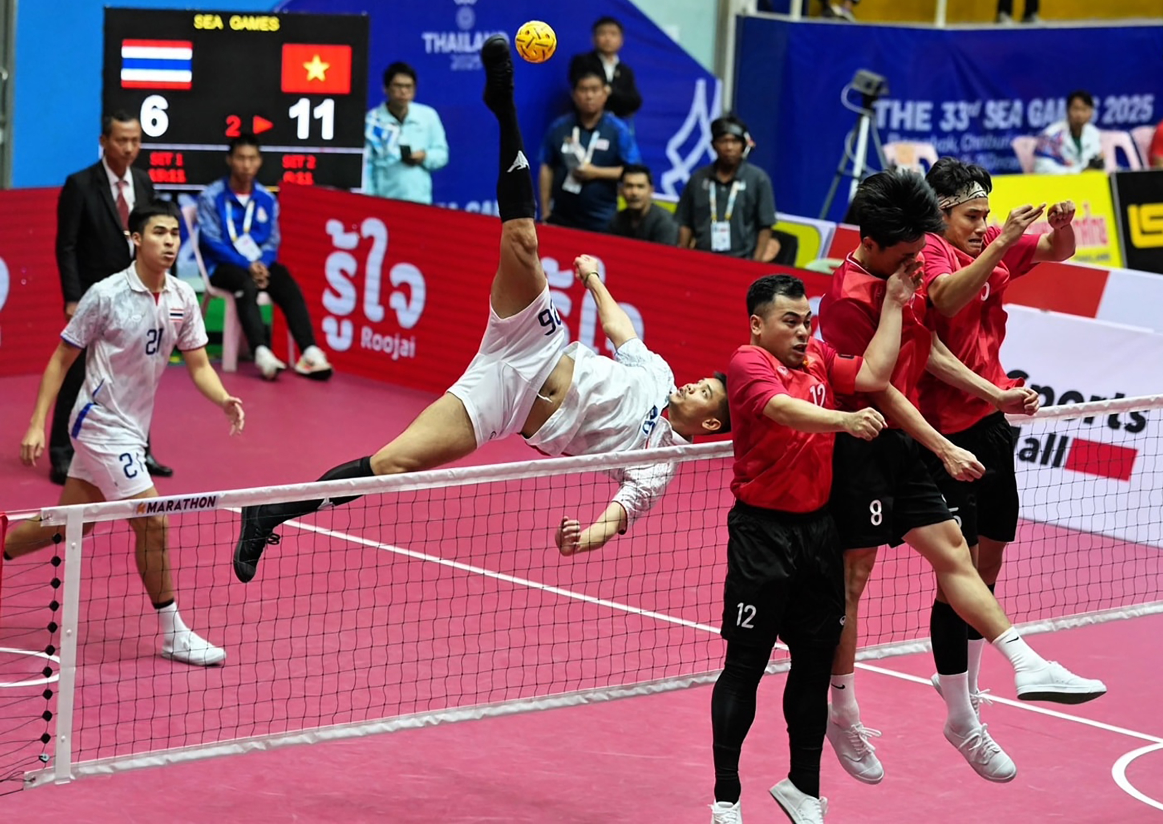 Futsal nữ, cầu mây nam lần đầu lấy vàng - Ảnh 1.