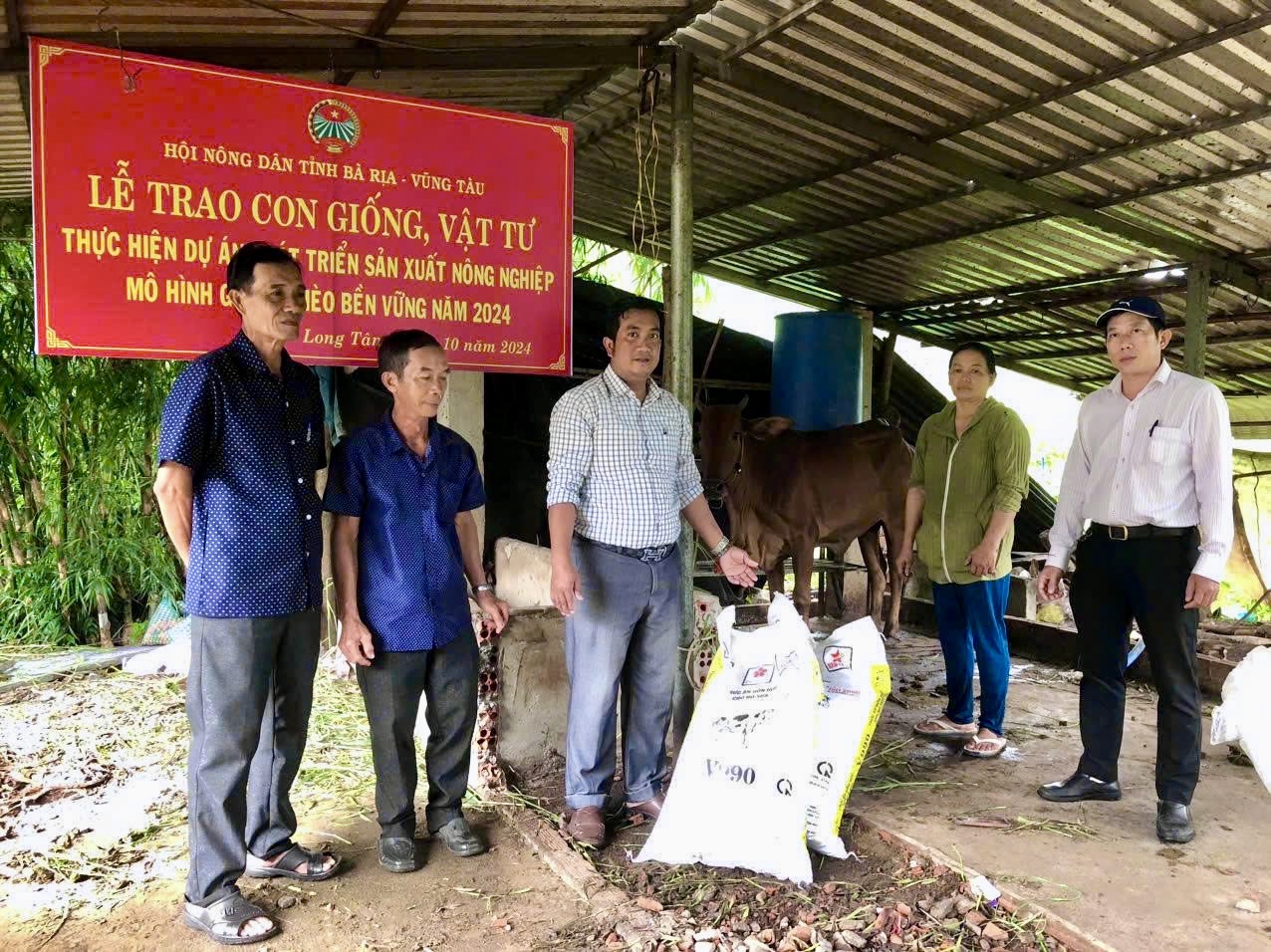 Giảm nghèo bền vững từ những chính sách đi vào cuộc sống - Ảnh 1.