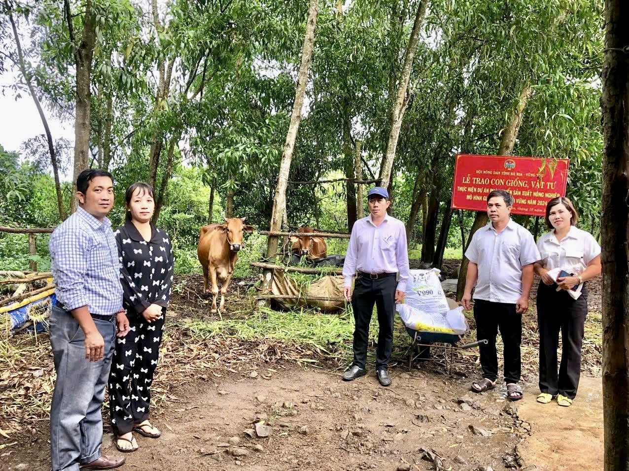 Ngăn "tái nghèo" để giảm nghèo bền vững - Ảnh 2.