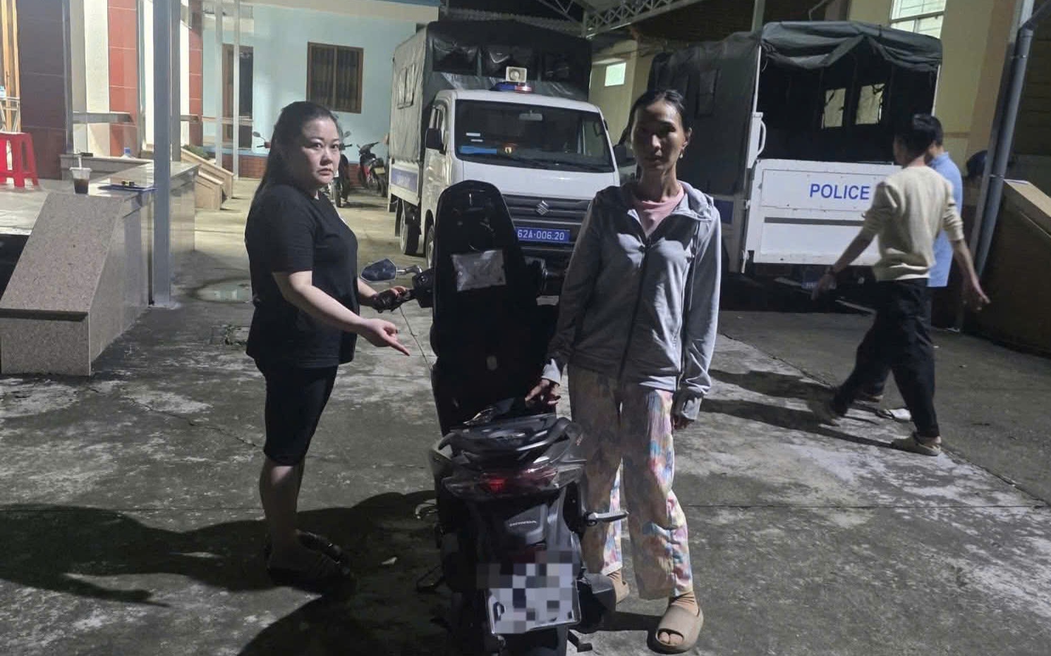 Tây Ninh bắt được 2 "nữ quái" mở két sắt rất tinh vi để trộm tài sản
