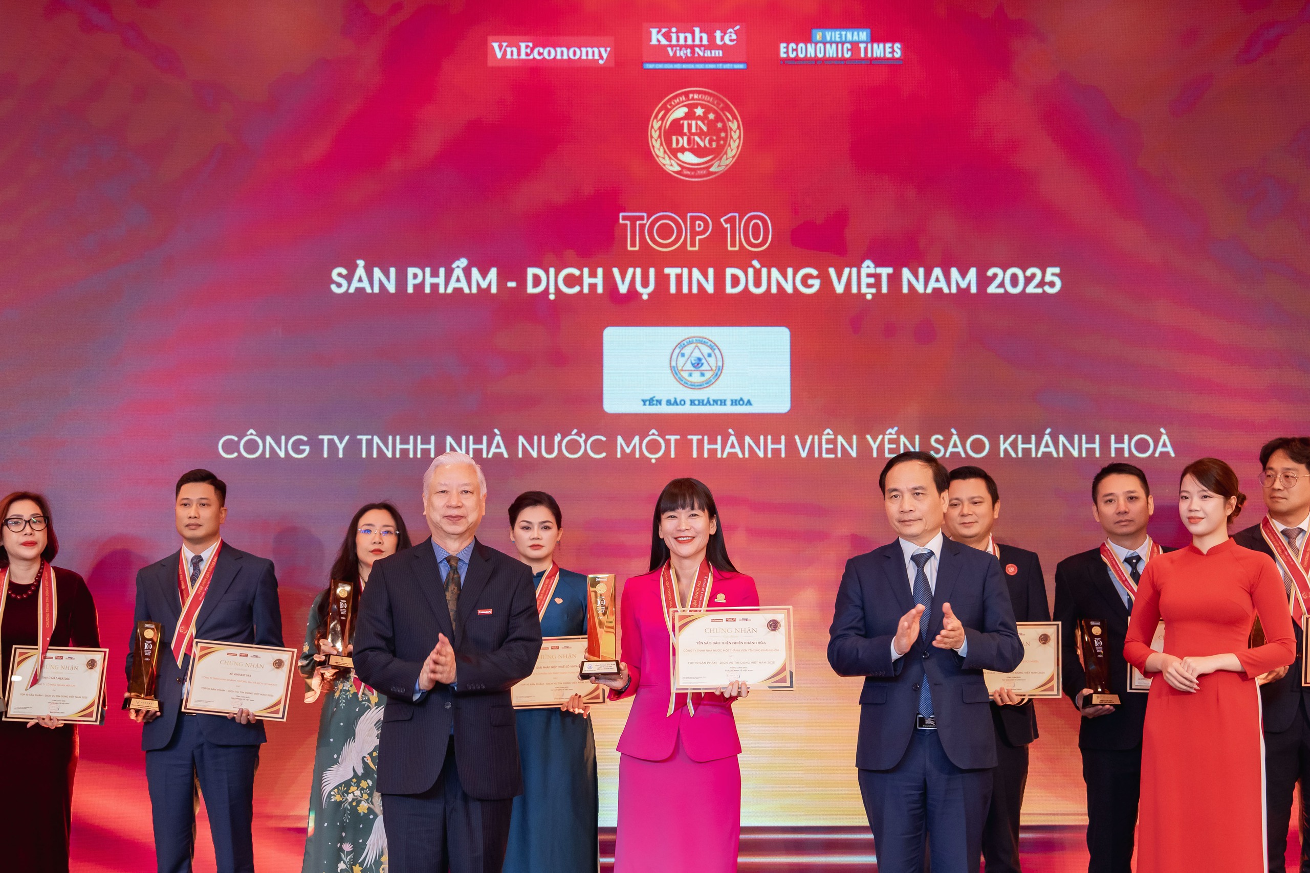 Yến s&agrave;o đảo thi&ecirc;n nhi&ecirc;n Kh&aacute;nh H&ograve;a l&agrave; sản phẩm tin d&ugrave;ng Việt Nam 2025 - Ảnh 2.