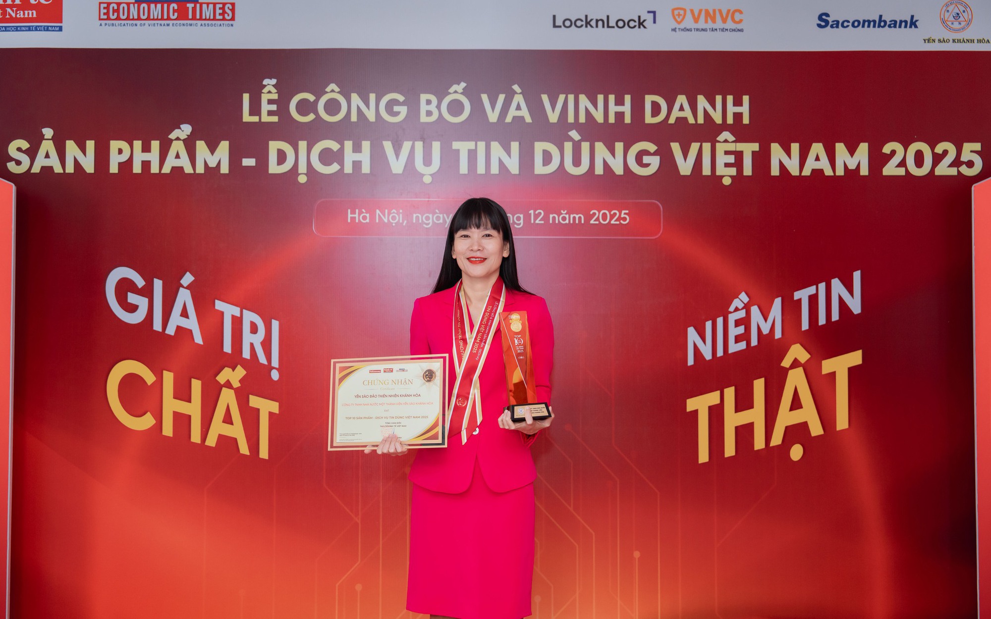 Yến sào đảo thiên nhiên Khánh Hòa là sản phẩm Tin Dùng Việt Nam 2025