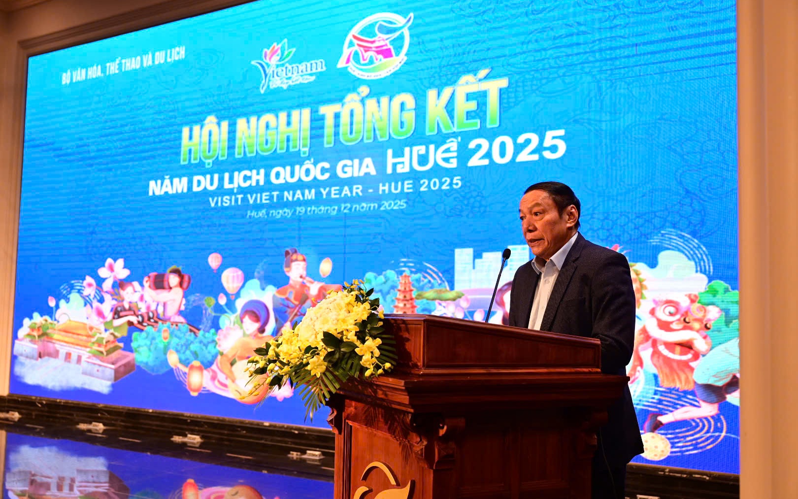 Bộ trưởng Nguyễn Văn Hùng: Văn hóa đã làm cho du lịch thăng hoa!
