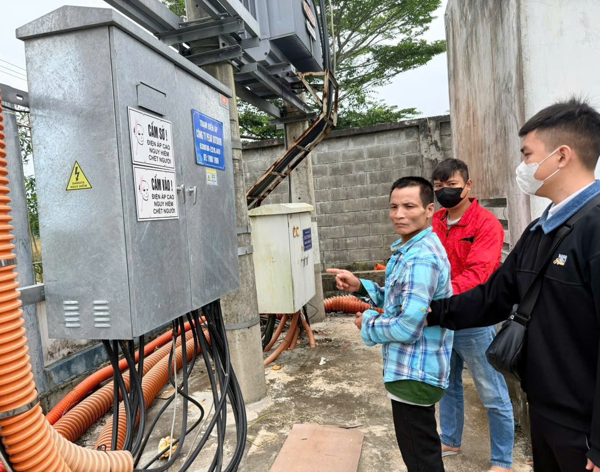 Si&ecirc;u trộm Trần Văn Tuấn bị bắt v&igrave; trộm d&acirc;y điện ở Đ&agrave; Nẵng - Quảng Ng&atilde;i - Ảnh 1.