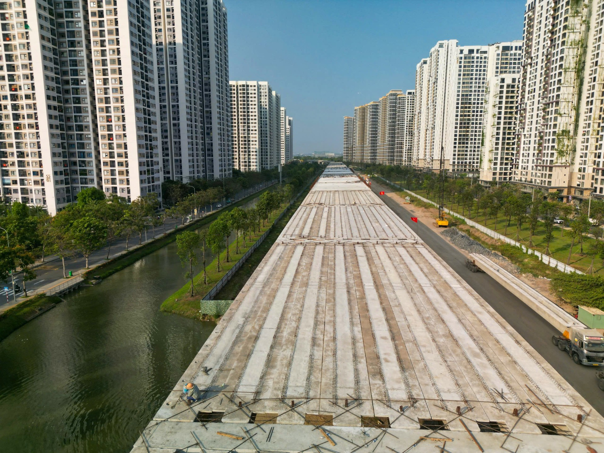 LẮNG NGHE NGƯỜI DÂN HIẾN KẾ: TP HCM - Đồng Nai: Bắt tay kiến tạo siêu đô thị vùng - Ảnh 1.