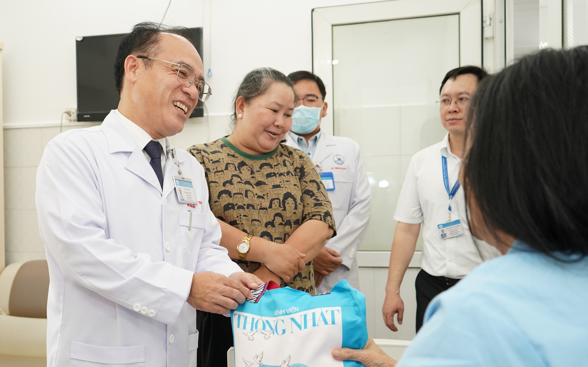 Nhóm đặc biệt được chăm sóc sức khỏe miễn phí ở TPHCM là những ai?