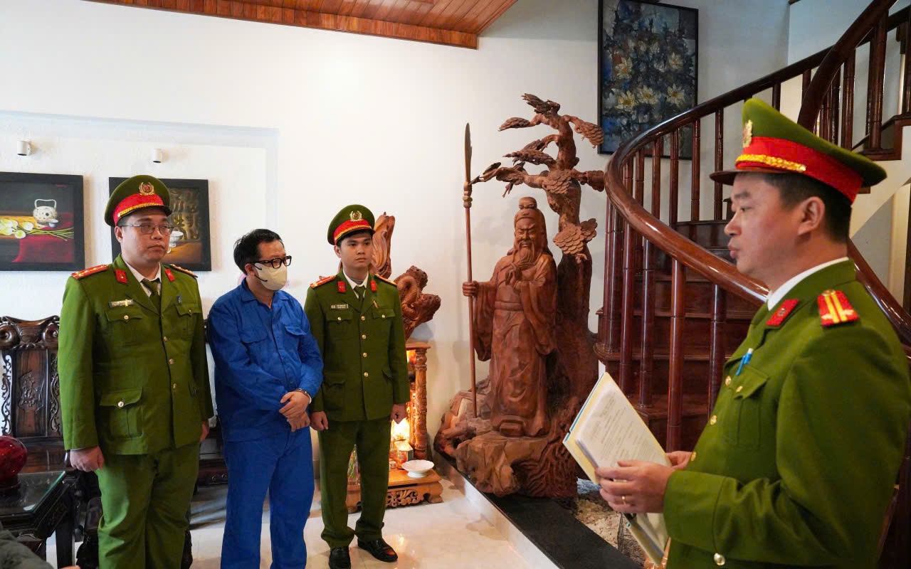 Cựu Giám đốc ĐH Huế đã nộp đủ số tiền tỉ chiếm đoạt trước khi hầu tòa