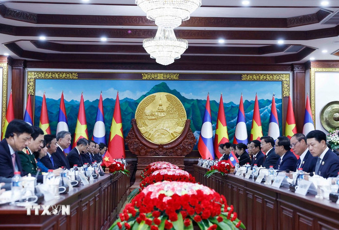 Tuy&ecirc;n bố chung Việt Nam-L&agrave;o nh&acirc;n chuyến thăm của Tổng B&iacute; thư T&ocirc; L&acirc;m tới L&agrave;o - Ảnh 4.
