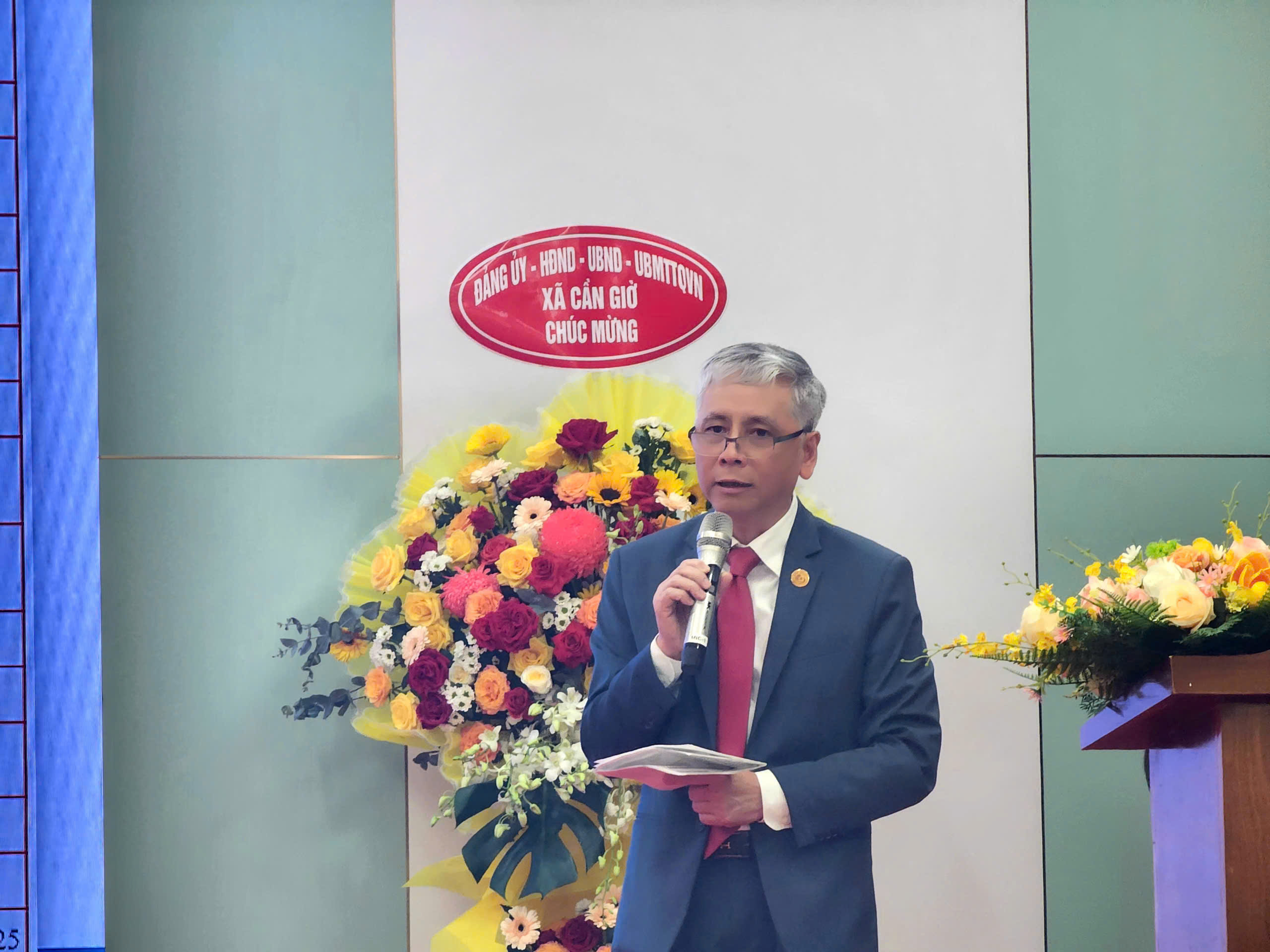 Bệnh viện Từ Dũ cơ sở 2: 3 tuần thử vận h&agrave;nh thử nghiệm lượt kh&aacute;m tăng 4 lần, chuyển viện giảm mạnh - Ảnh 1.