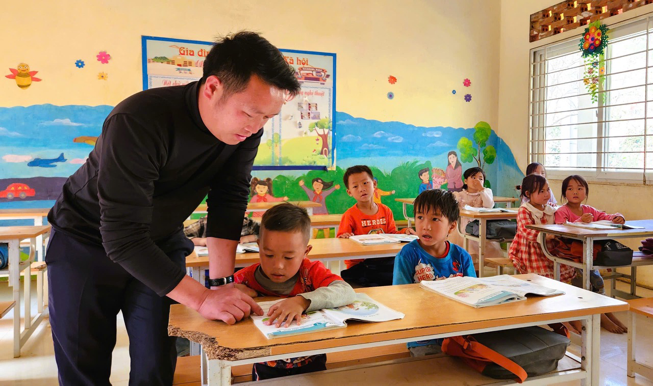 Tuân thủ tiêu chí khi sáp nhập cơ sở giáo dục - Ảnh 1.