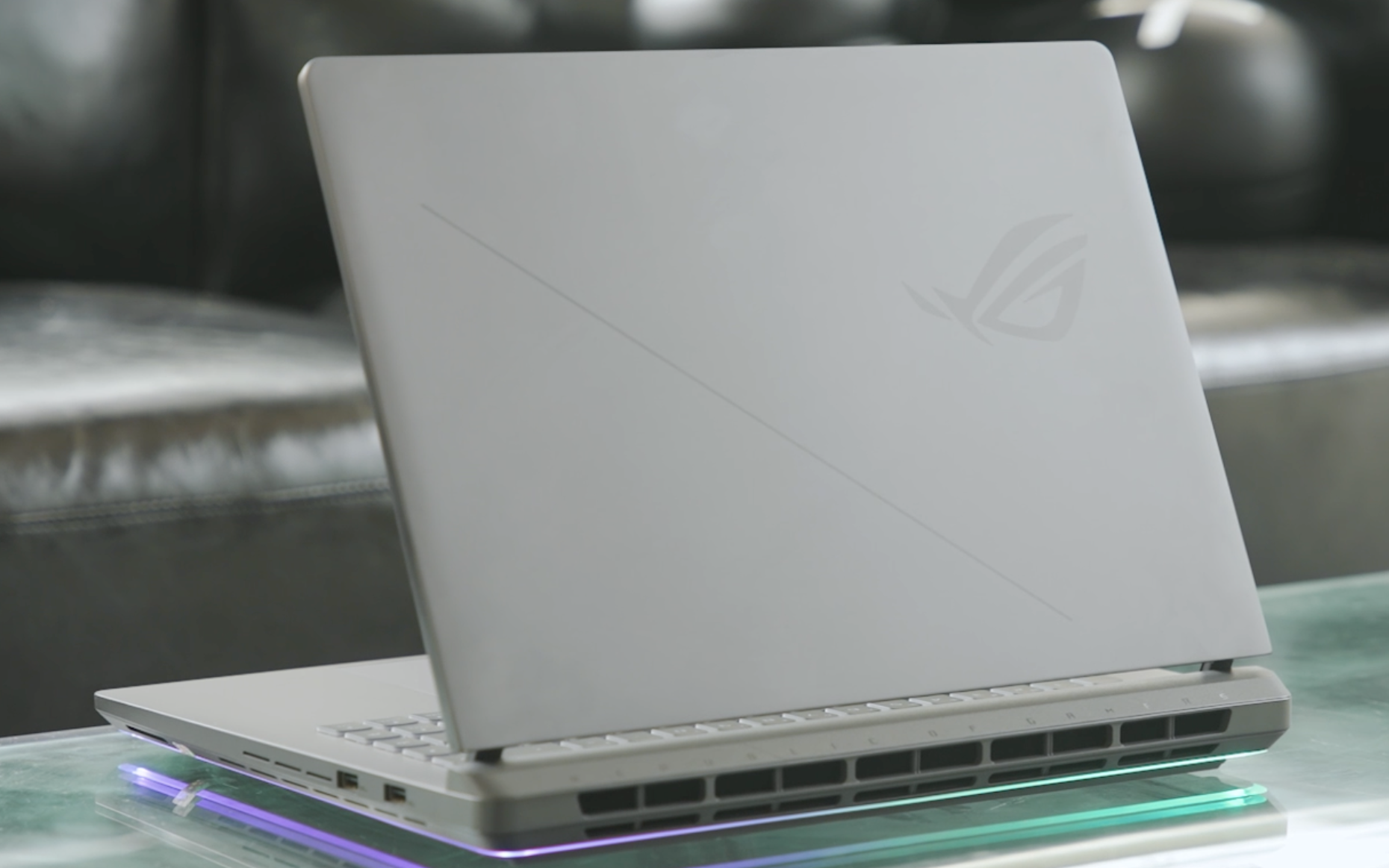 ROG Strix G16 2025: Laptop gaming tầm trung với cấu hình đáp ứng nhu cầu đa dạng