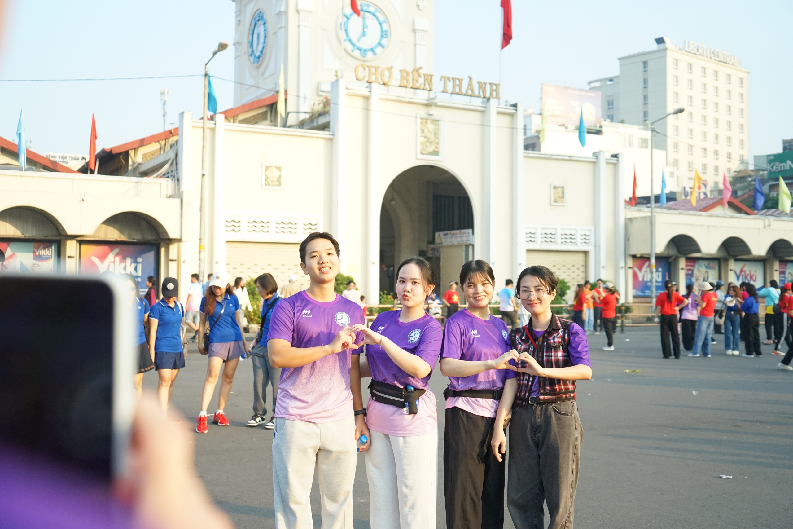 Người trẻ Bến Th&agrave;nh lan tỏa y&ecirc;u thương v&igrave; người ngh&egrave;o - Ảnh 2.