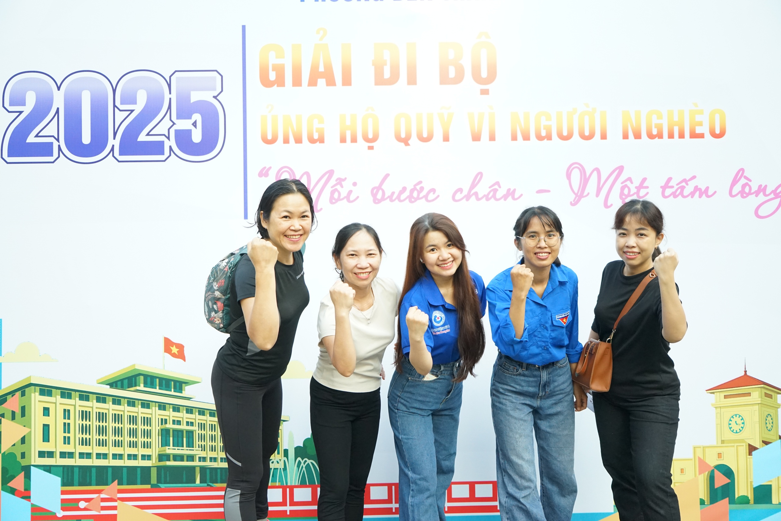 Người trẻ Bến Th&agrave;nh lan tỏa y&ecirc;u thương v&igrave; người ngh&egrave;o - Ảnh 4.