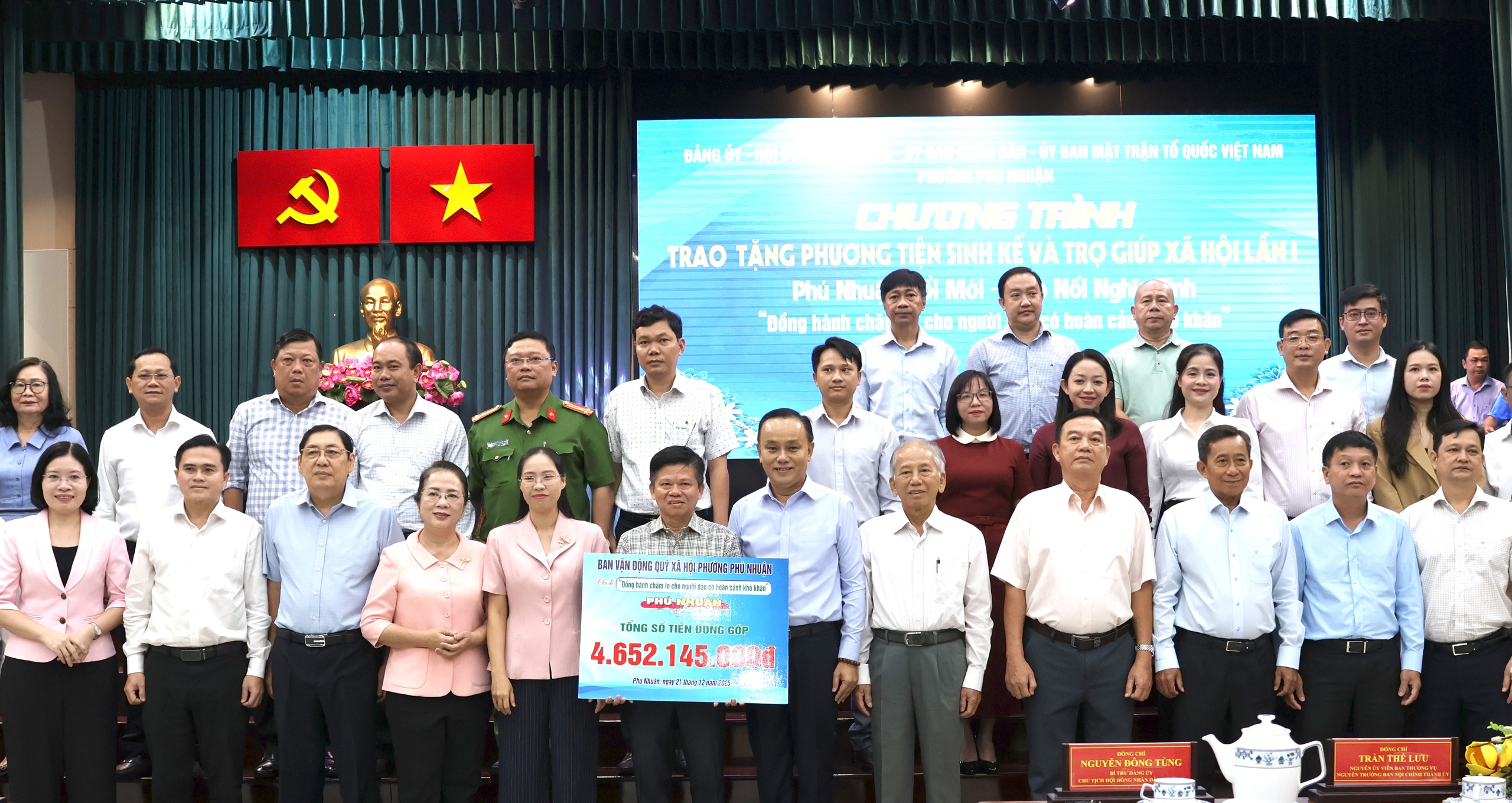 Một buổi sáng ý nghĩa, xúc động tại phường Phú Nhuận, TPHCM - Ảnh 4.