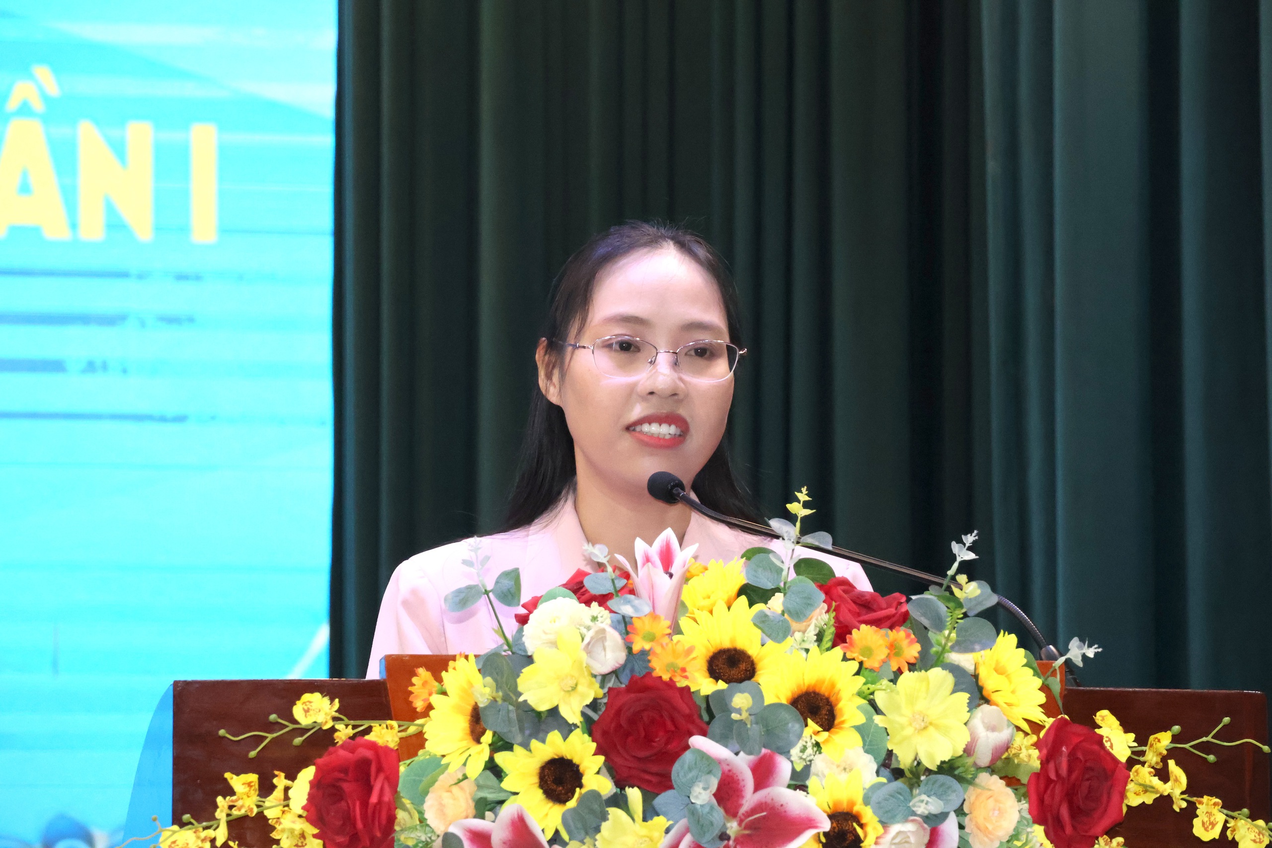 Một buổi sáng ý nghĩa, xúc động tại phường Phú Nhuận, TPHCM - Ảnh 3.