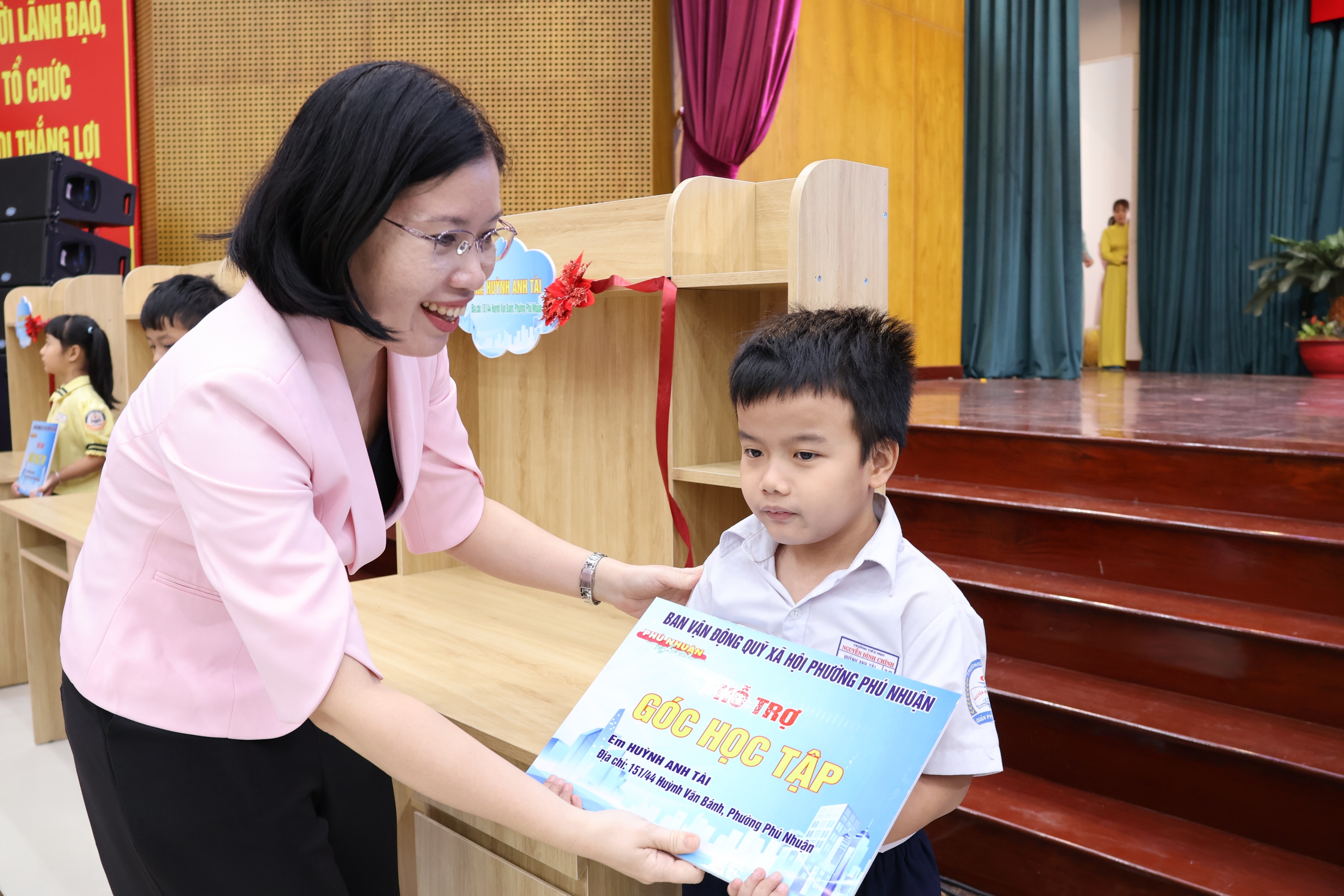 Một buổi sáng ý nghĩa, xúc động tại phường Phú Nhuận, TPHCM - Ảnh 9.