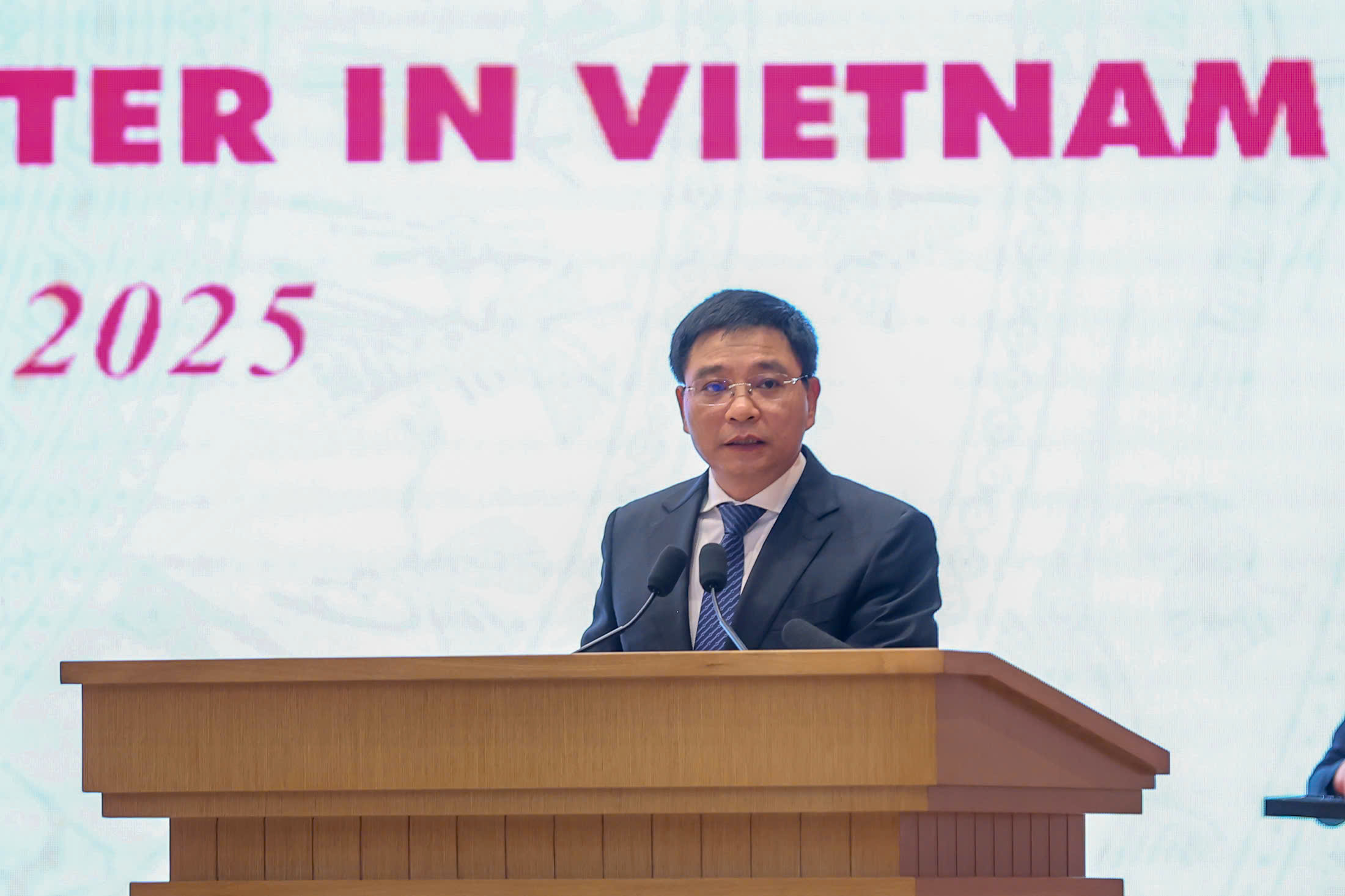 Ra mắt Hội đồng điều hành Trung tâm tài chính quốc tế tại Việt Nam - Ảnh 1.