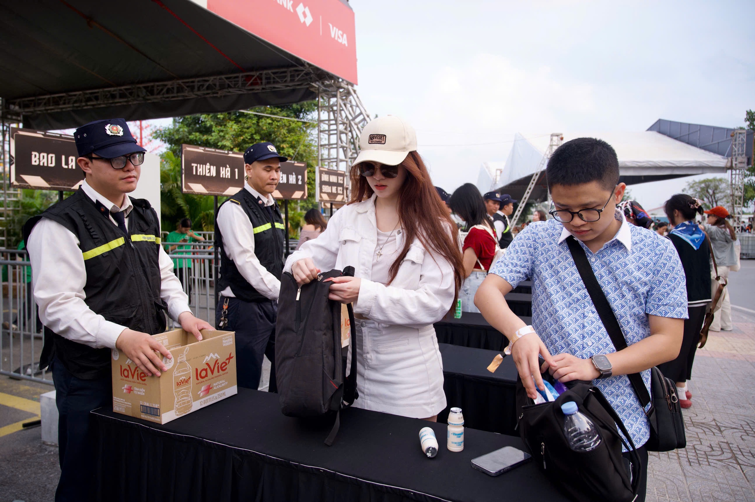 Fan &ldquo;đu concert&rdquo; xuy&ecirc;n ng&agrave;y đ&ecirc;m: &ldquo;Hiếm nơi n&agrave;o l&yacute; tưởng như Ocean City&rdquo; - Ảnh 11.
