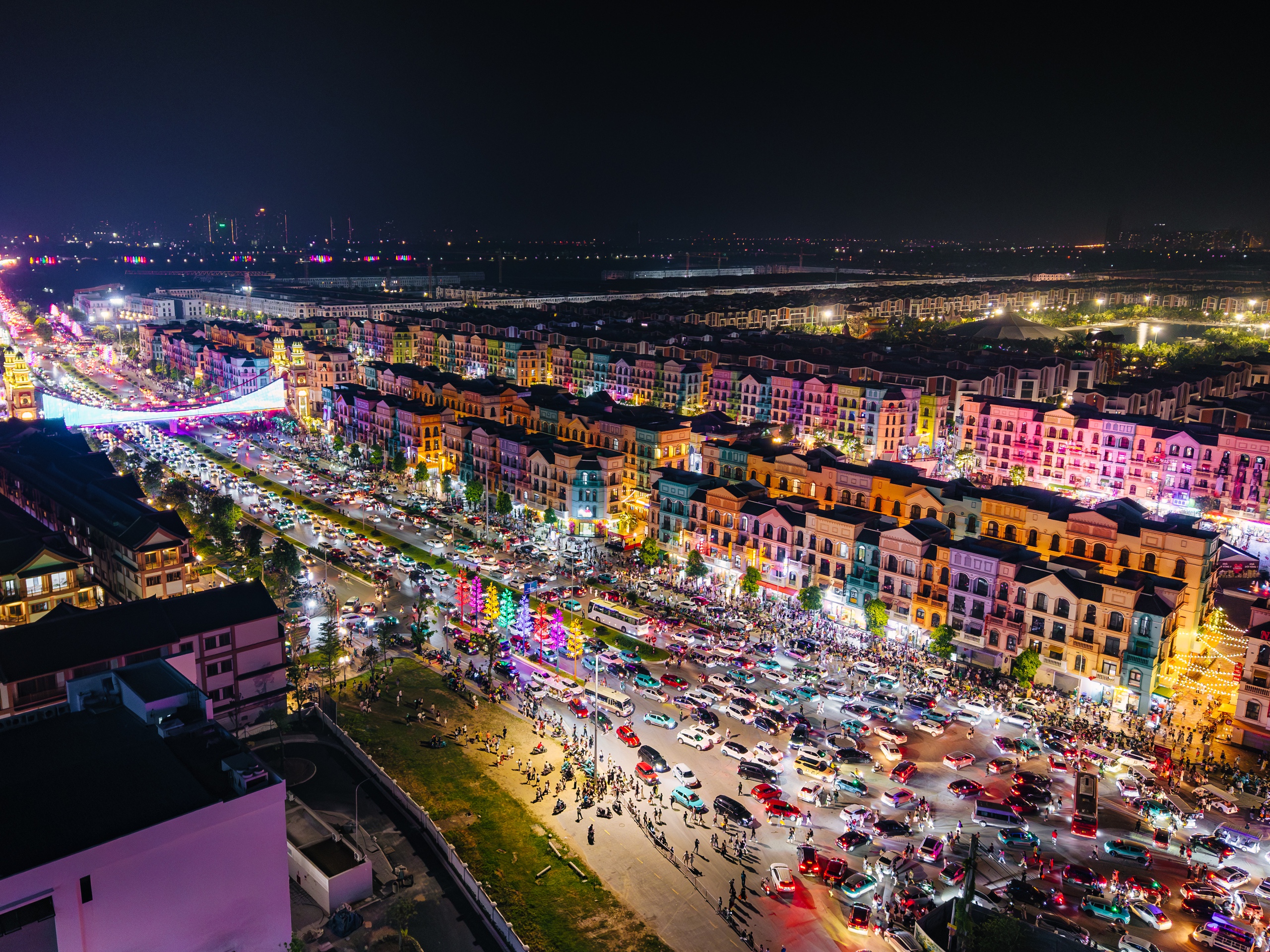 Fan &ldquo;đu concert&rdquo; xuy&ecirc;n ng&agrave;y đ&ecirc;m: &ldquo;Hiếm nơi n&agrave;o l&yacute; tưởng như Ocean City&rdquo; - Ảnh 13.