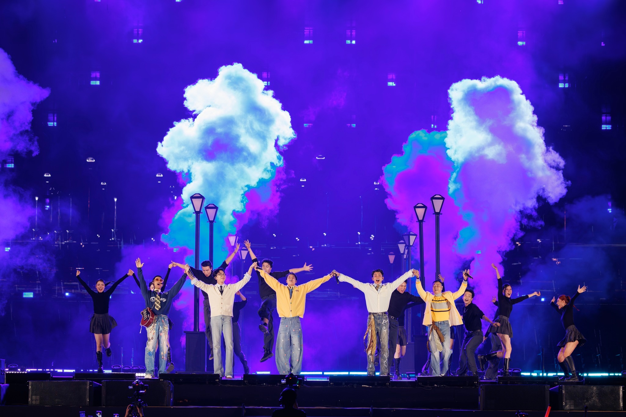 Fan &ldquo;đu concert&rdquo; xuy&ecirc;n ng&agrave;y đ&ecirc;m: &ldquo;Hiếm nơi n&agrave;o l&yacute; tưởng như Ocean City&rdquo; - Ảnh 8.