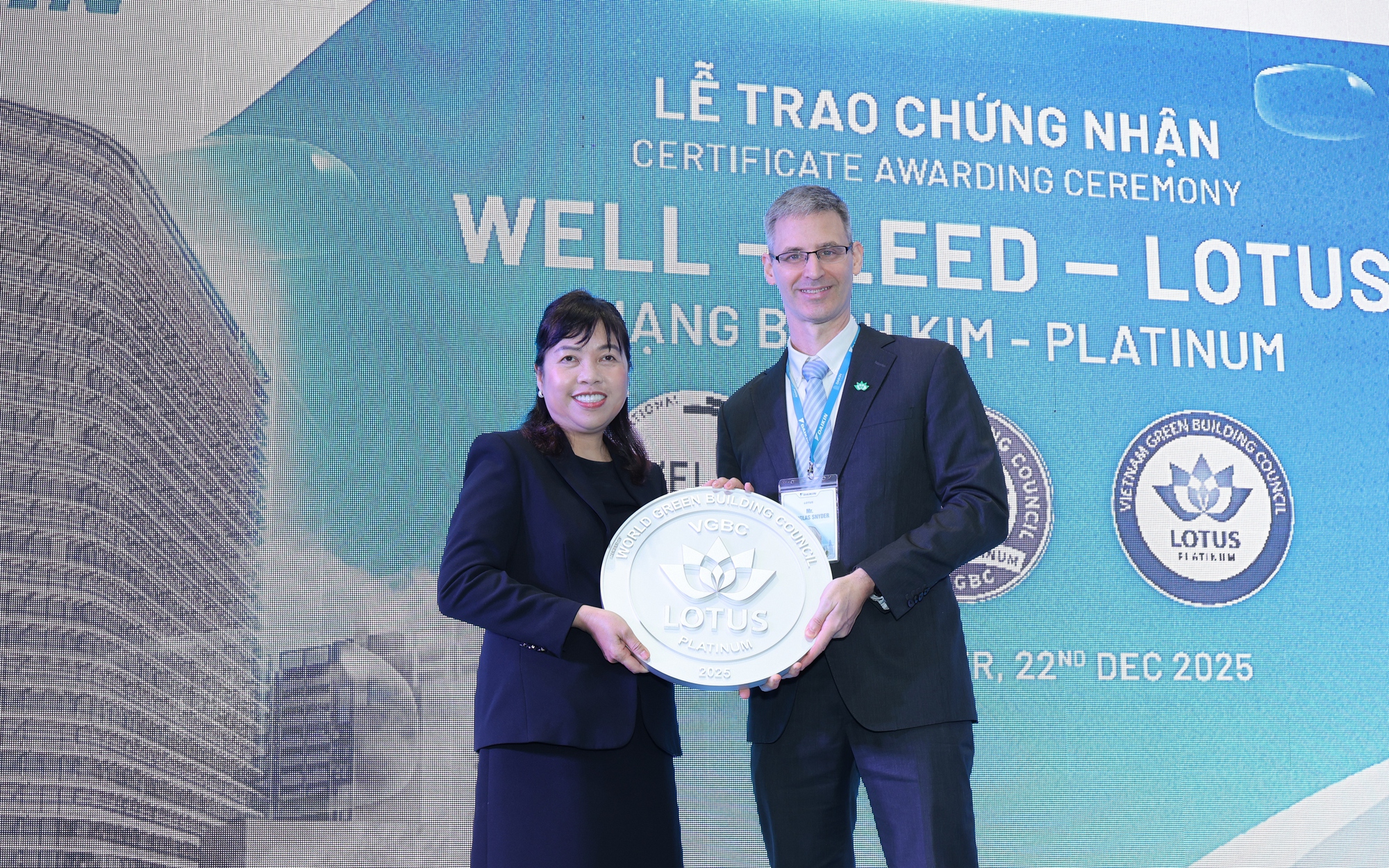 Daikin Air Tower nhận chứng nhận Leed và Lotus Platinum