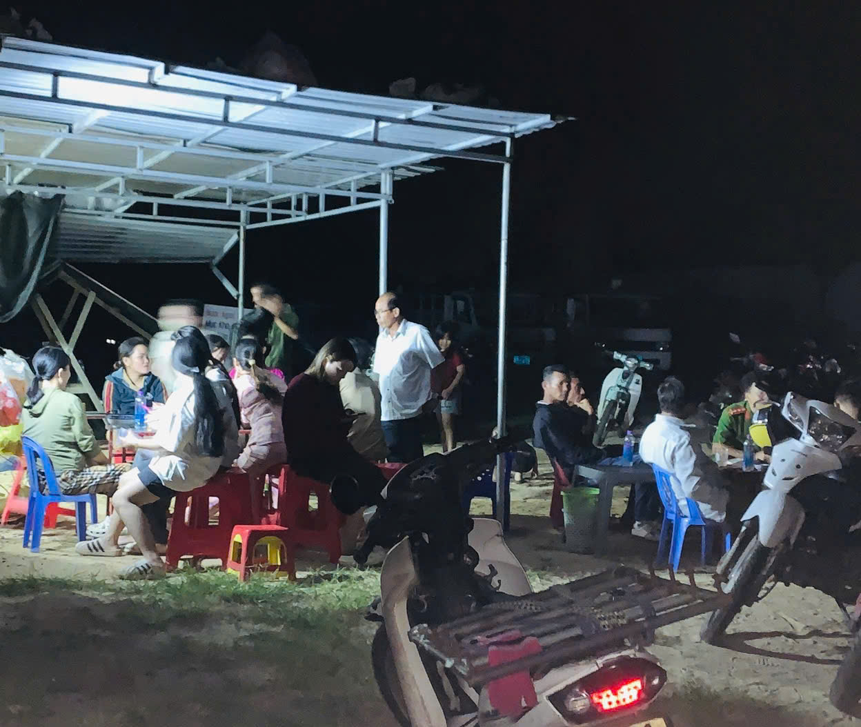 Đi thả lưới một mình, người đàn ông tử vong trên biển - Ảnh 1.