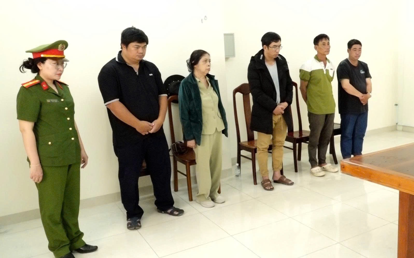 Khởi tố 5 bị can vụ tử vong trên đường dây trung thế ở Khánh Hòa