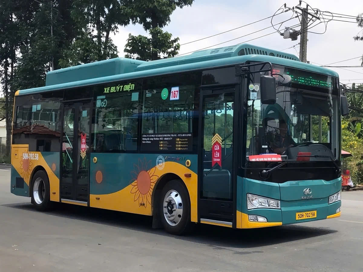 TPHCM miễn v&eacute; xe bu&yacute;t, metro trong ng&agrave;y đầu năm 2026 - Ảnh 1.