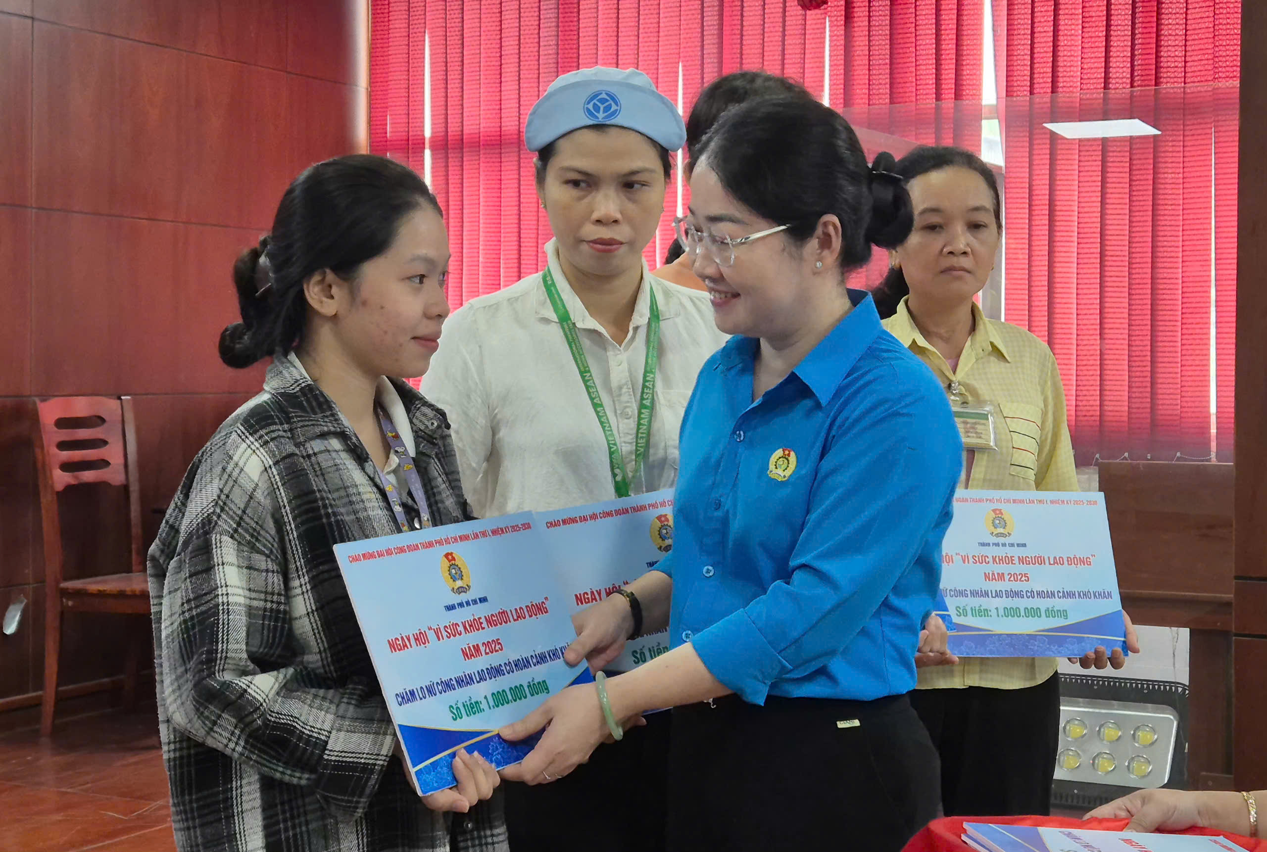 Công đoàn TP HCM: Ứng phó nhanh, hoạt động hiệu quả - Ảnh 2.
