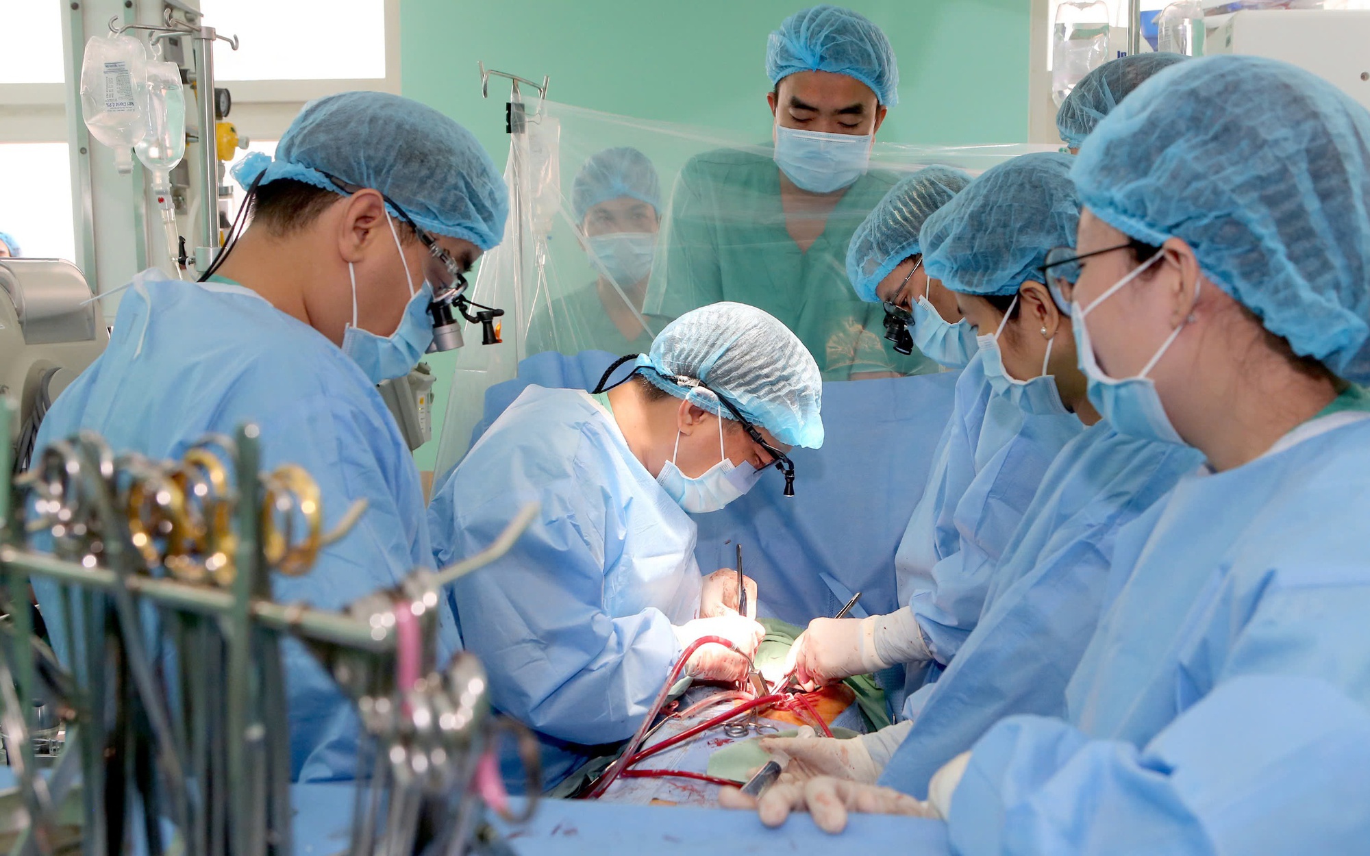 Bệnh viện thông tin về ca ghép gan và tim lấy từ người cho chết não tại TPHCM