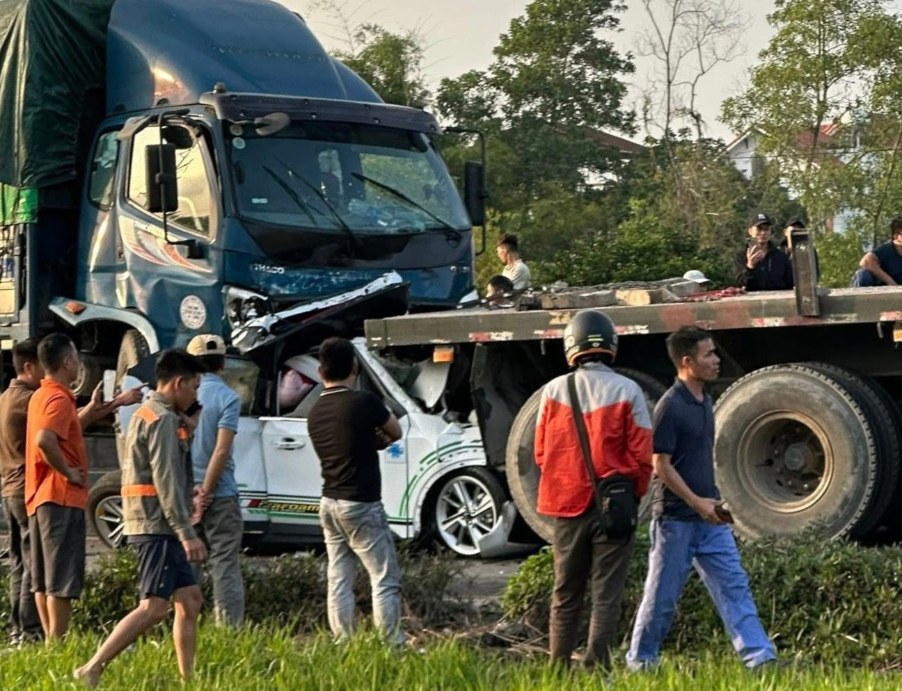 Tạm giữ t&agrave;i xế Nguyễn Văn Thịnh li&ecirc;n quan vụ tai nạn li&ecirc;n ho&agrave;n tại Hải Ph&ograve;ng - Ảnh 1.