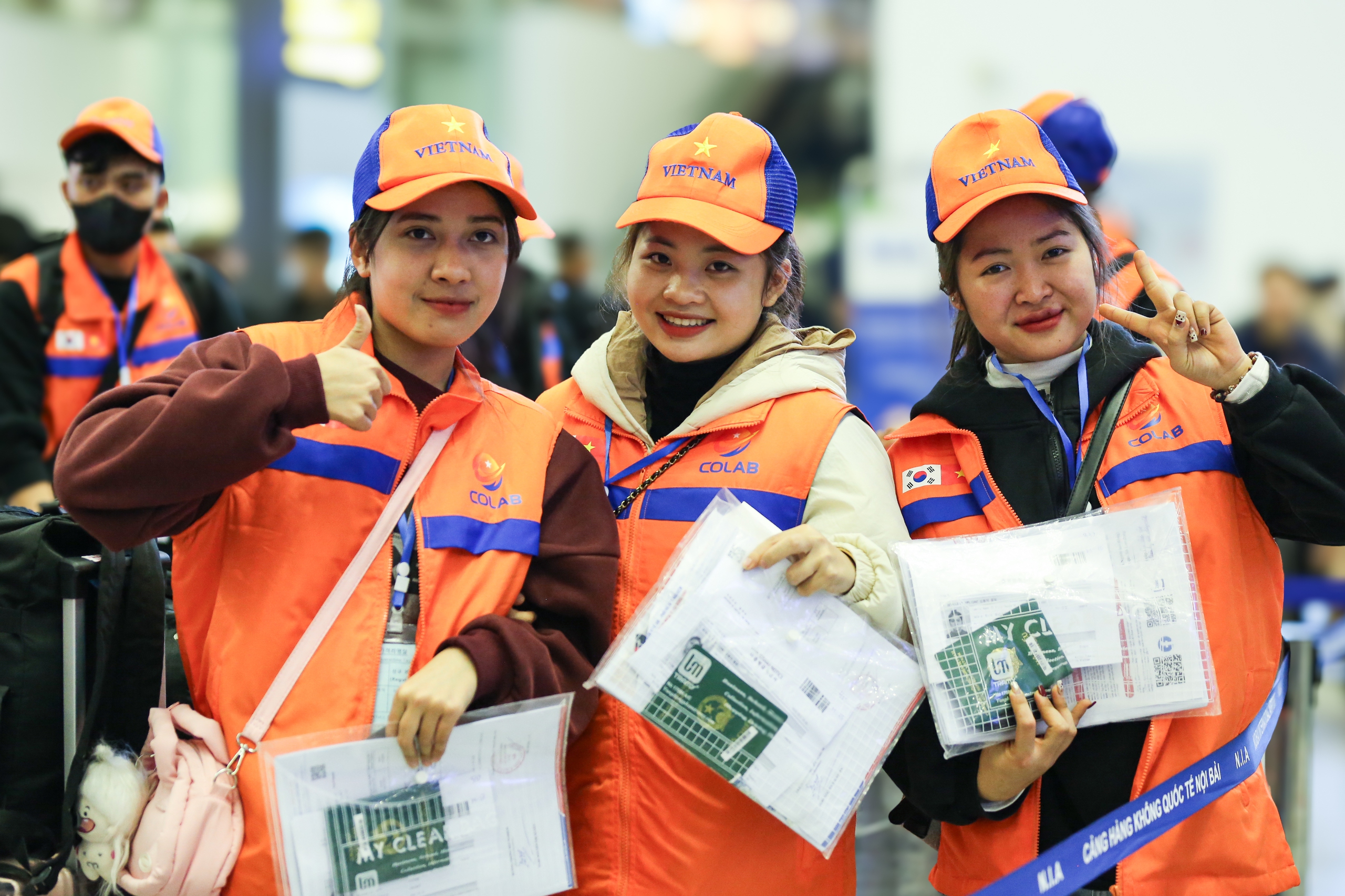 Xuất hiện thủ đoạn mạo danh Trung tâm Lao động ngoài nước để lừa tiền - Ảnh 1.