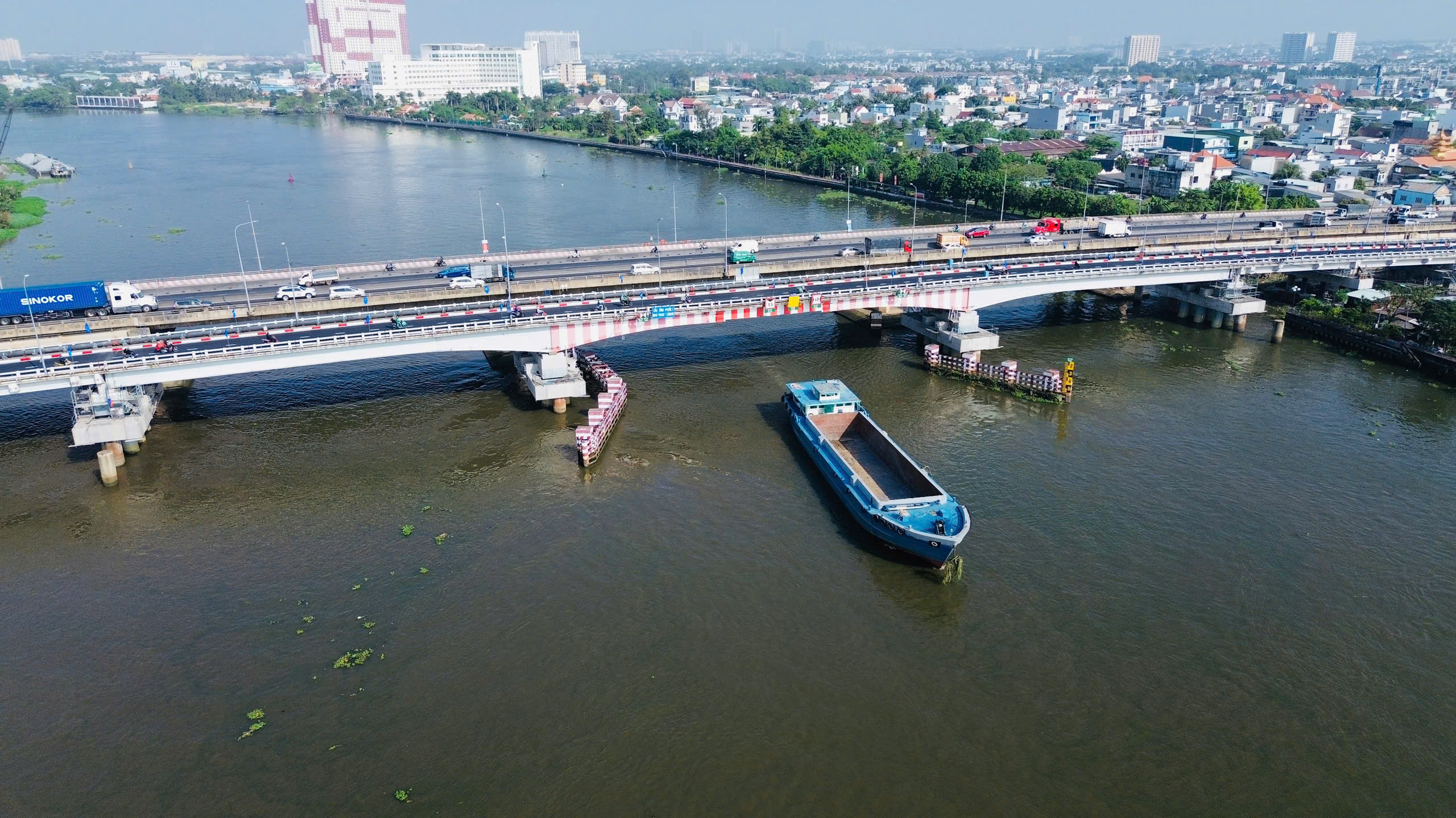 Cầu Bình Phước 1 thông xe:Cây cầu cuối cùng trên sông Sài Gòn đạt tĩnh không 7 m - Ảnh 6.