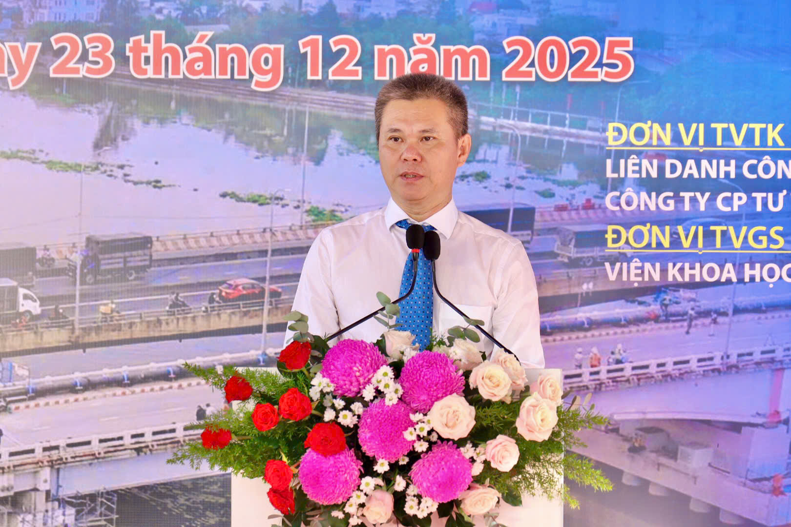 Cầu Bình Phước 1 thông xe:Cây cầu cuối cùng trên sông Sài Gòn đạt tĩnh không 7 m - Ảnh 2.