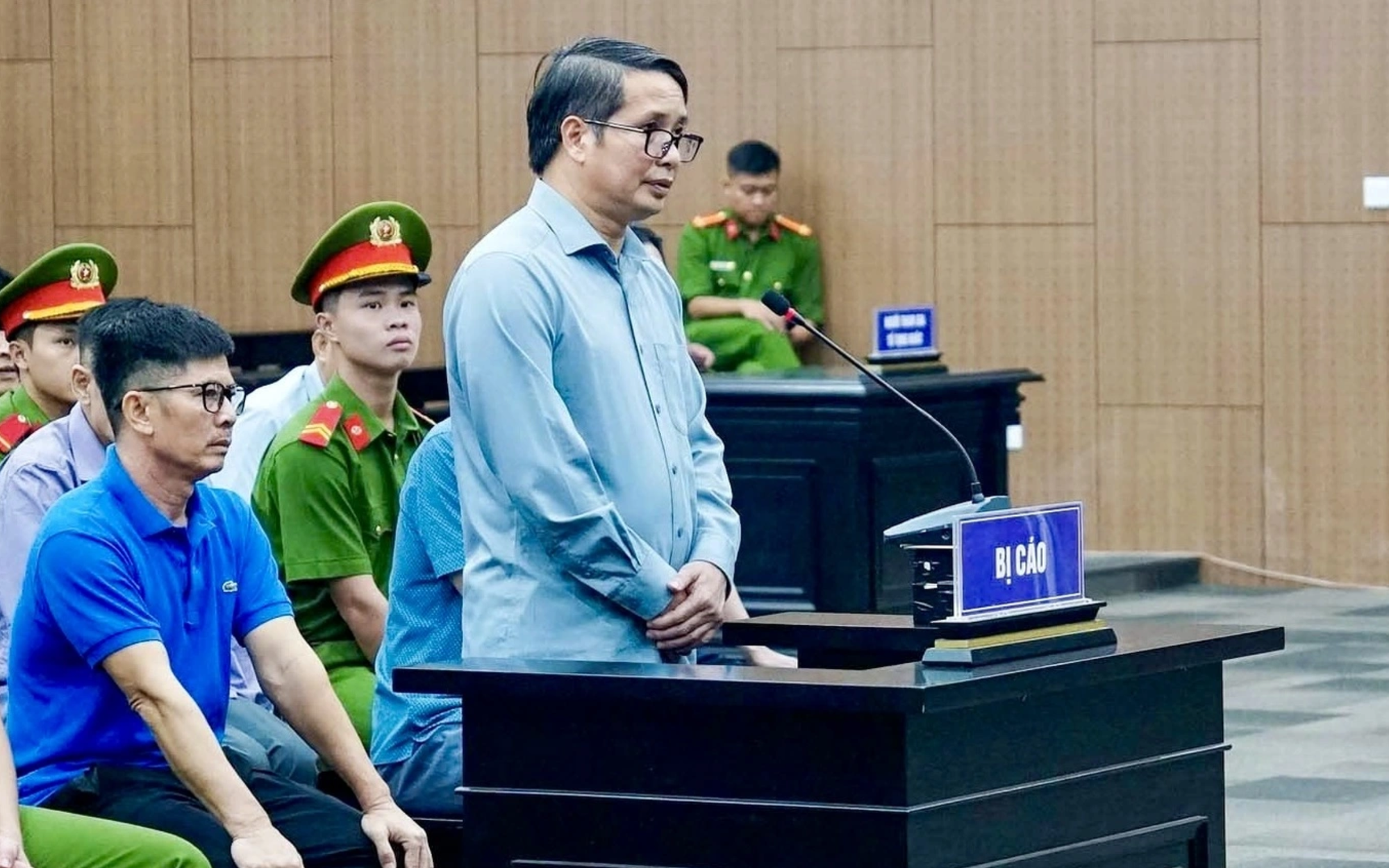 Rút đơn kháng cáo, cựu Phó Chủ nhiệm Văn phòng Quốc hội Phạm Thái Hà vẫn được giảm 9 tháng tù
