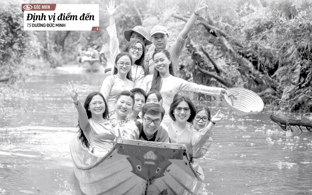 Báo in ngày 25-12: Du lịch nội địa lên ngôi