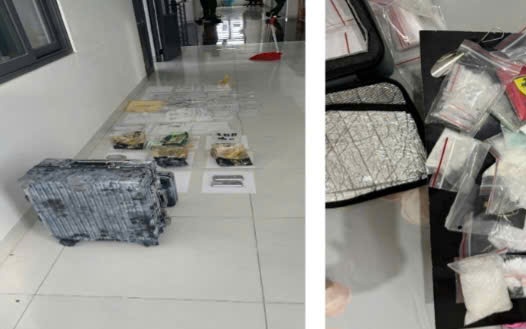 Vụ phát hiện vali chứa hơn 2,7 kg ma túy phía sau nhà nguyên bí thư xã: Khởi tố 3 người