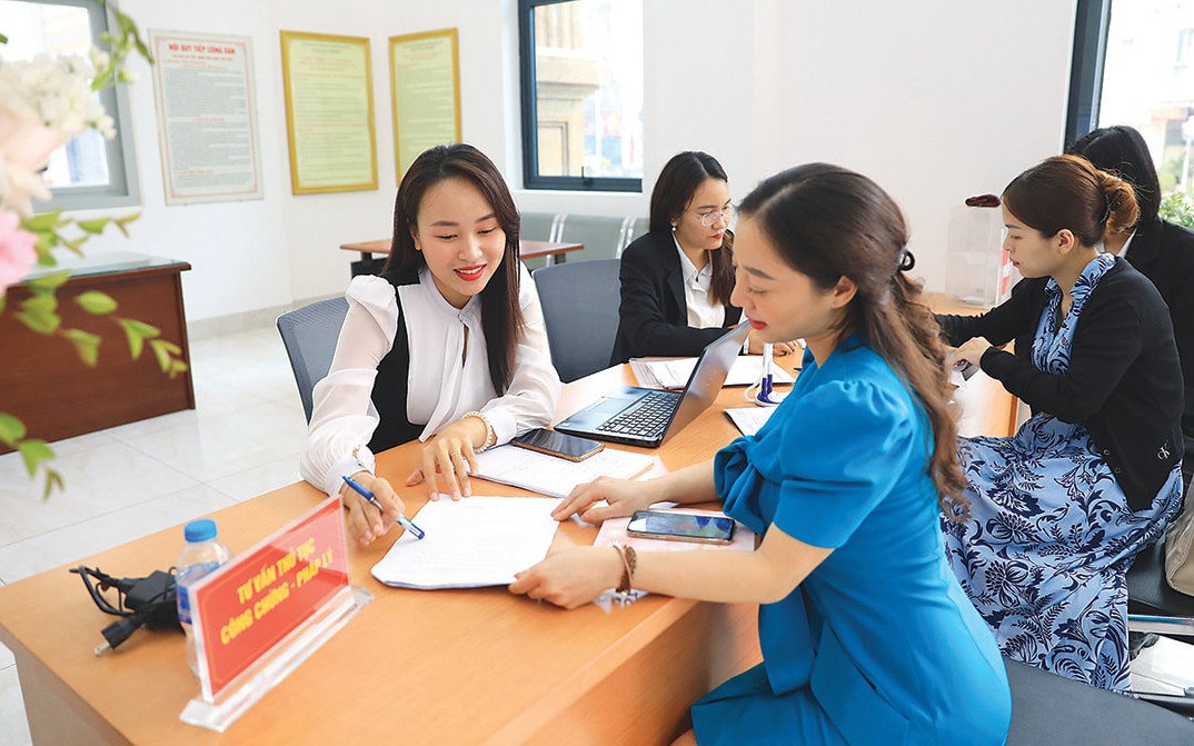 Hà Nội tiết kiệm hơn 1.650 tỉ đồng mỗi năm nhờ tái cấu trúc 293 thủ tục