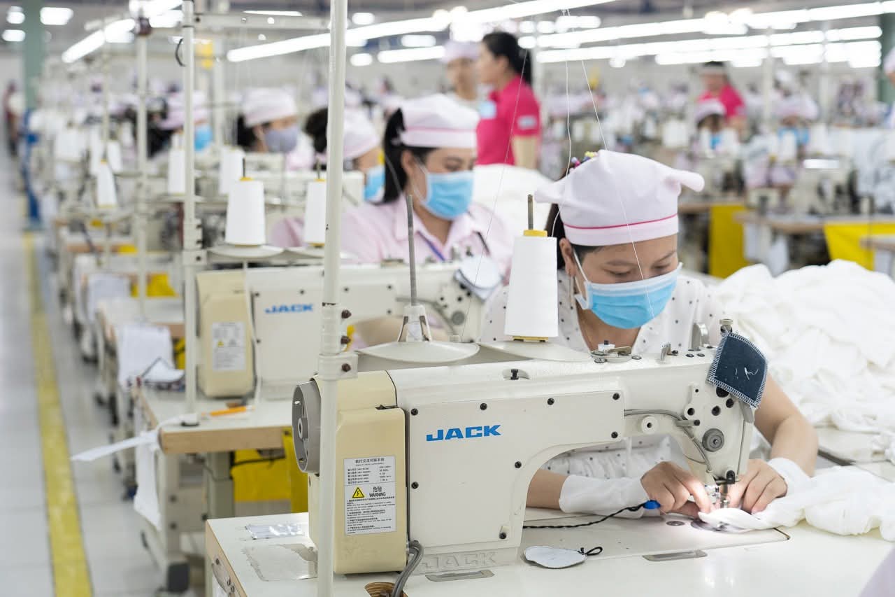 Doanh nghiệp FDI hơn 23 năm hoạt động tại Việt Nam giải thể sẽ hỗ trợ 2 triệu đồng/người - Ảnh 1.