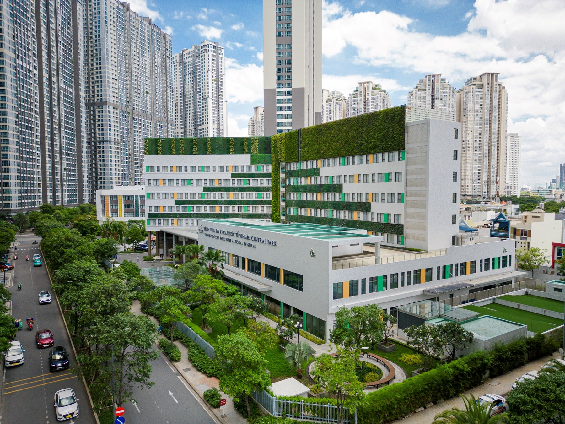 Vinmec Central Park: 10 năm ti&ecirc;n phong chuẩn quốc tế, mở lối cho y học dựa tr&ecirc;n gi&aacute; trị - Ảnh 1.