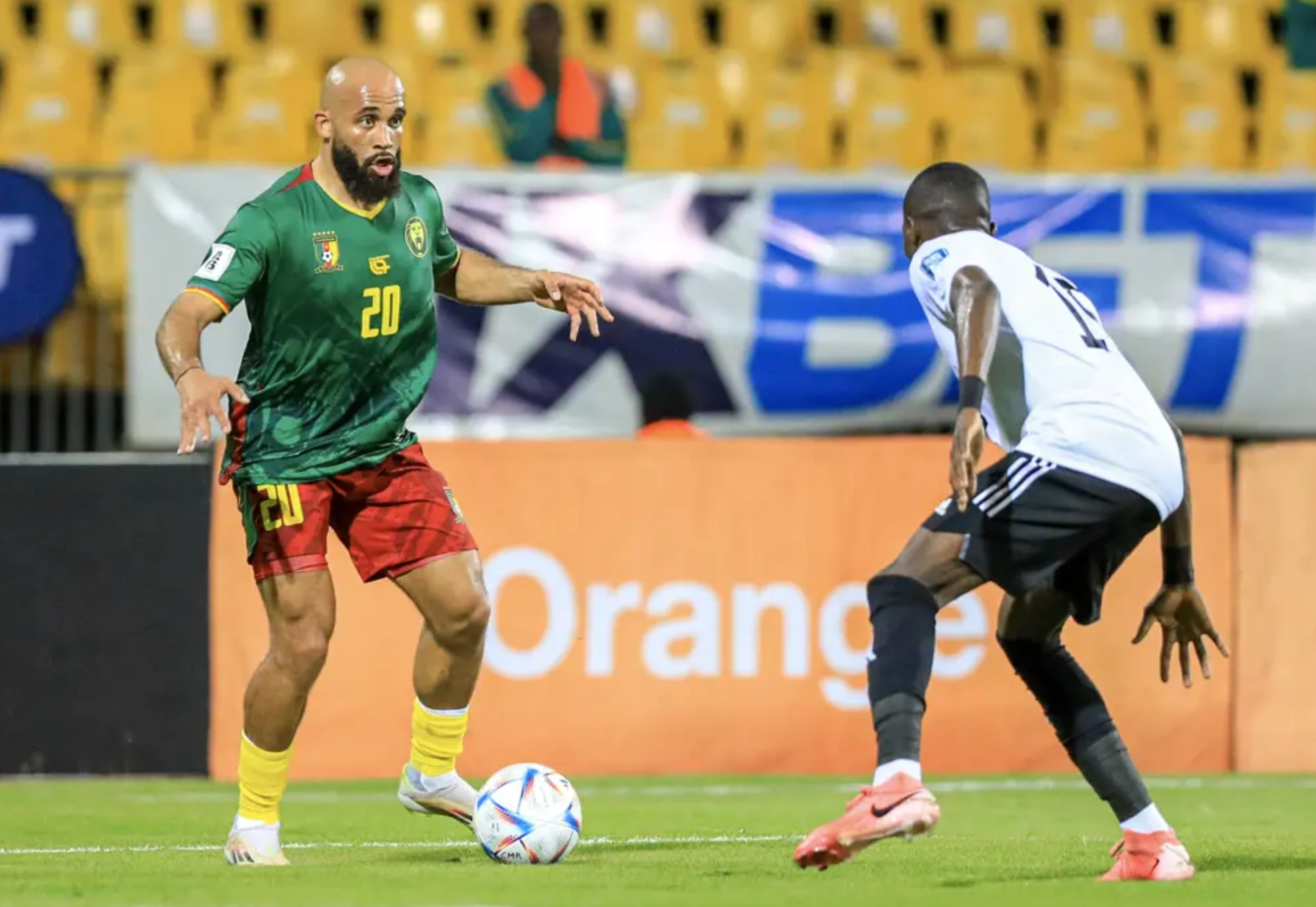 Cameroon và Bờ Biển Ngà cùng thắng Cúp châu Phi nhờ sao Man United - Ảnh 1.