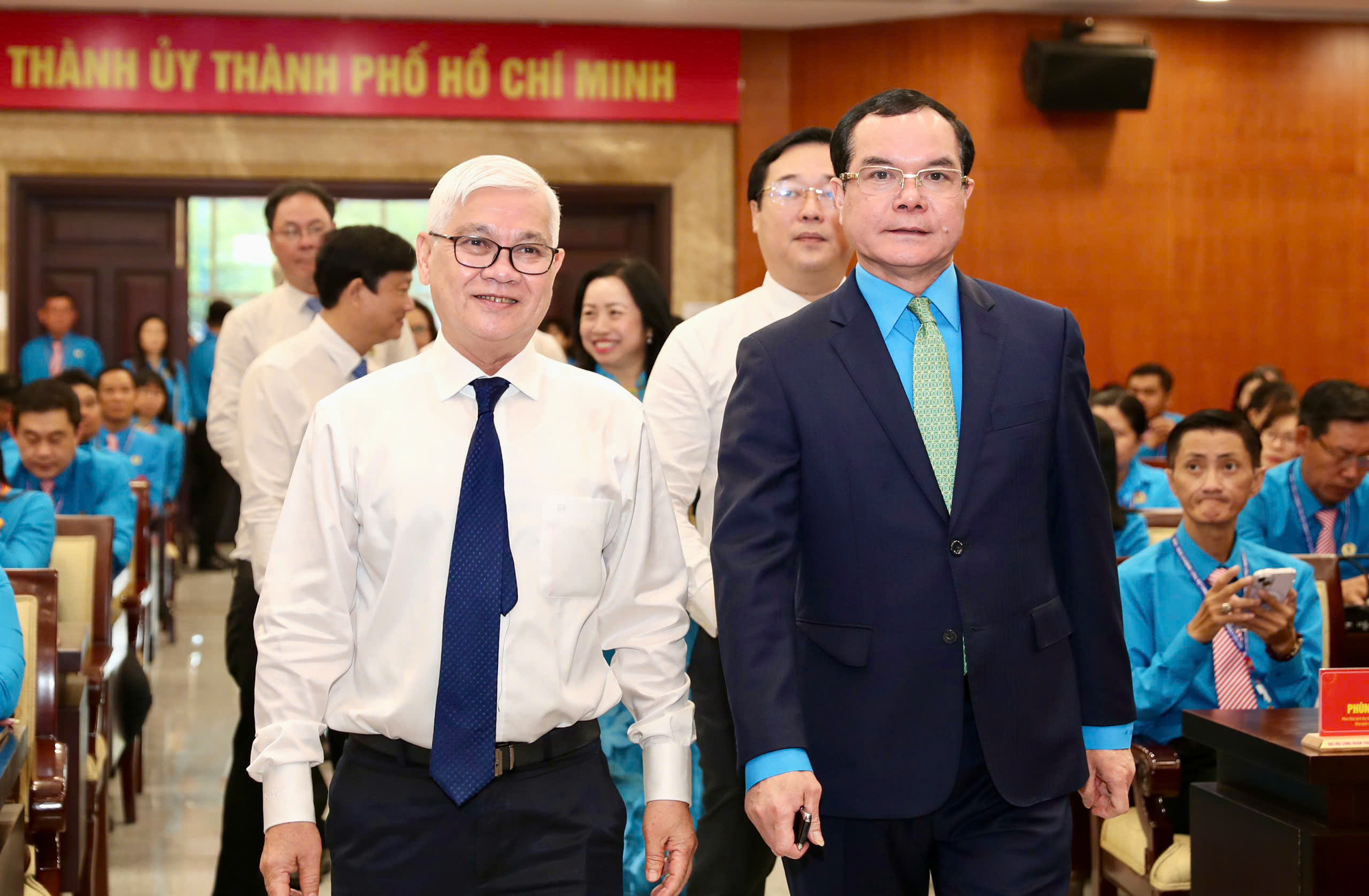 Nhiều lãnh đạo trung ương và TPHCM đến dự Đại hội Công đoàn TPHCM - Ảnh 1.